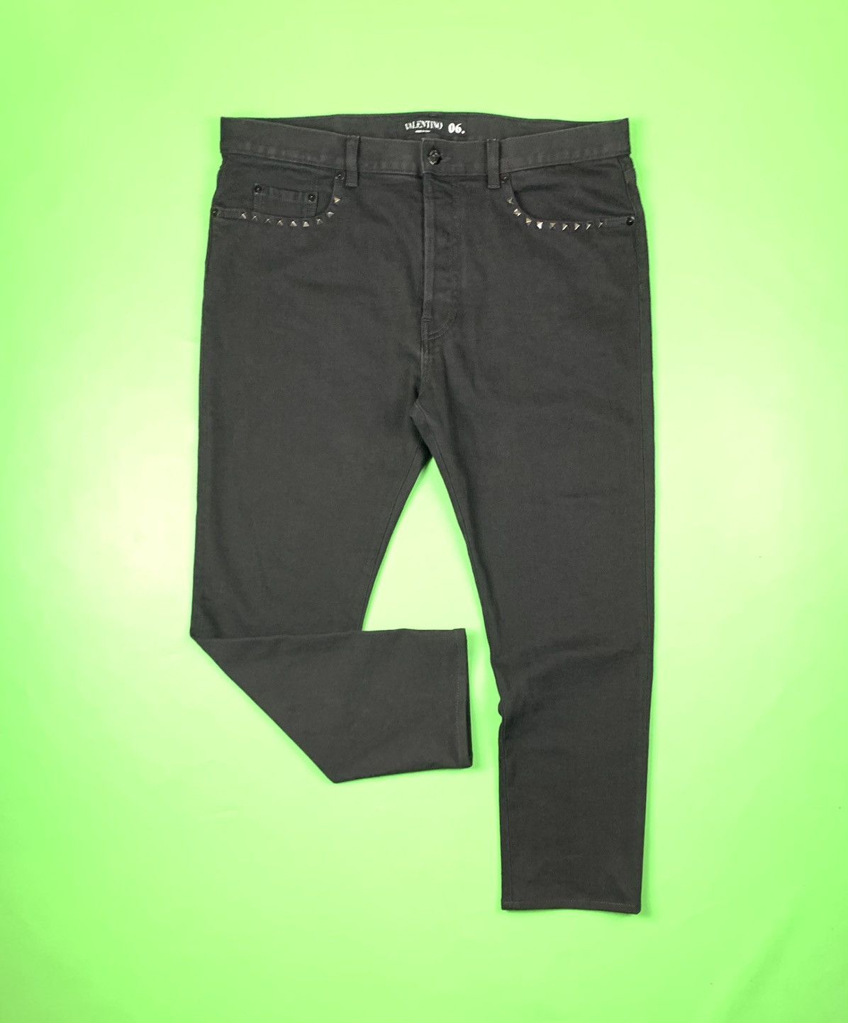 SS20 Valentino 06. Black Rock Stud Metal Spikes Denim Pants