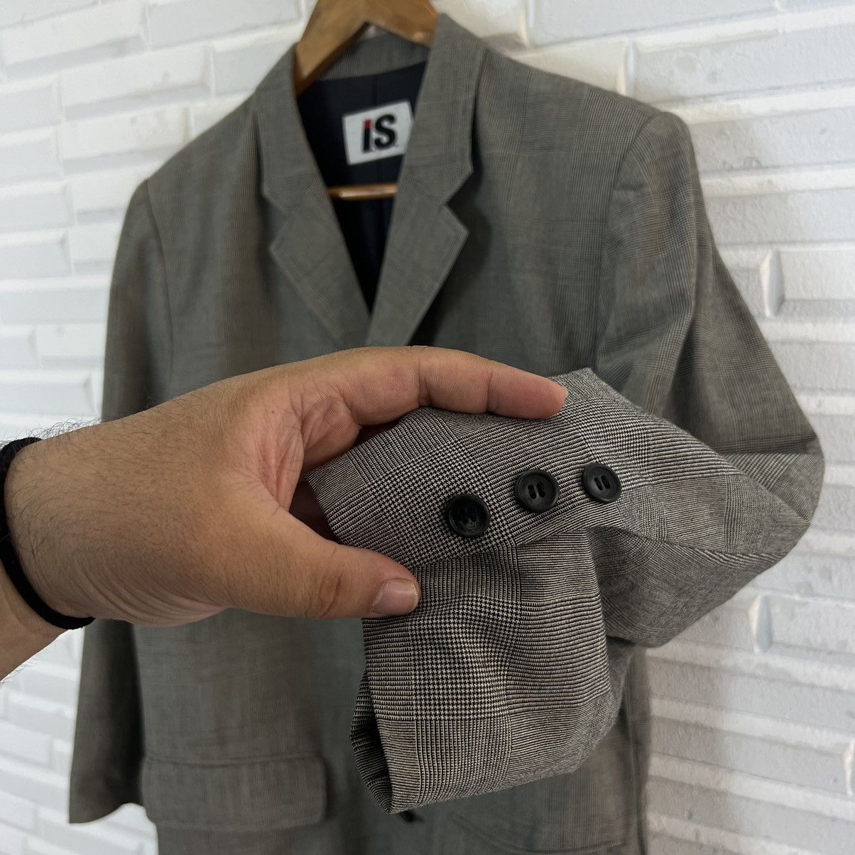 VINTAGE IS ISSEY MIYAKE TARTAN DESIGN JACKET
