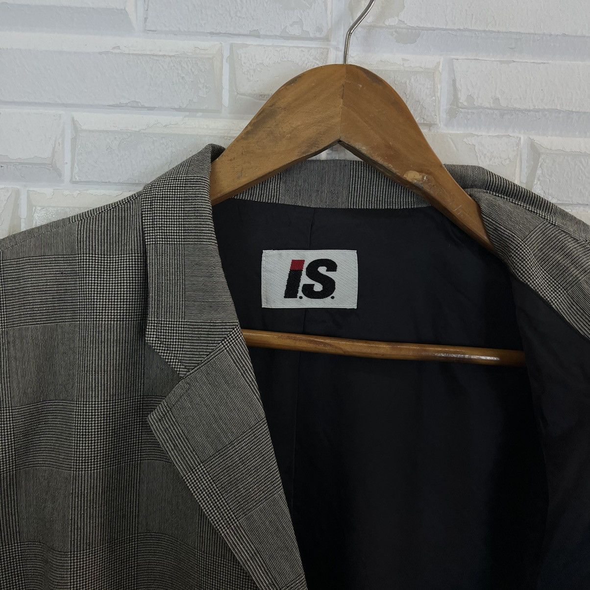 VINTAGE IS ISSEY MIYAKE TARTAN DESIGN JACKET