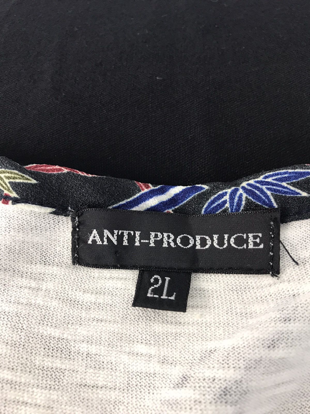 Japanese Brand Anti -Produce Phoenix Art Design Size US L / EU 52-54 / 3 - 6 Thumbnail