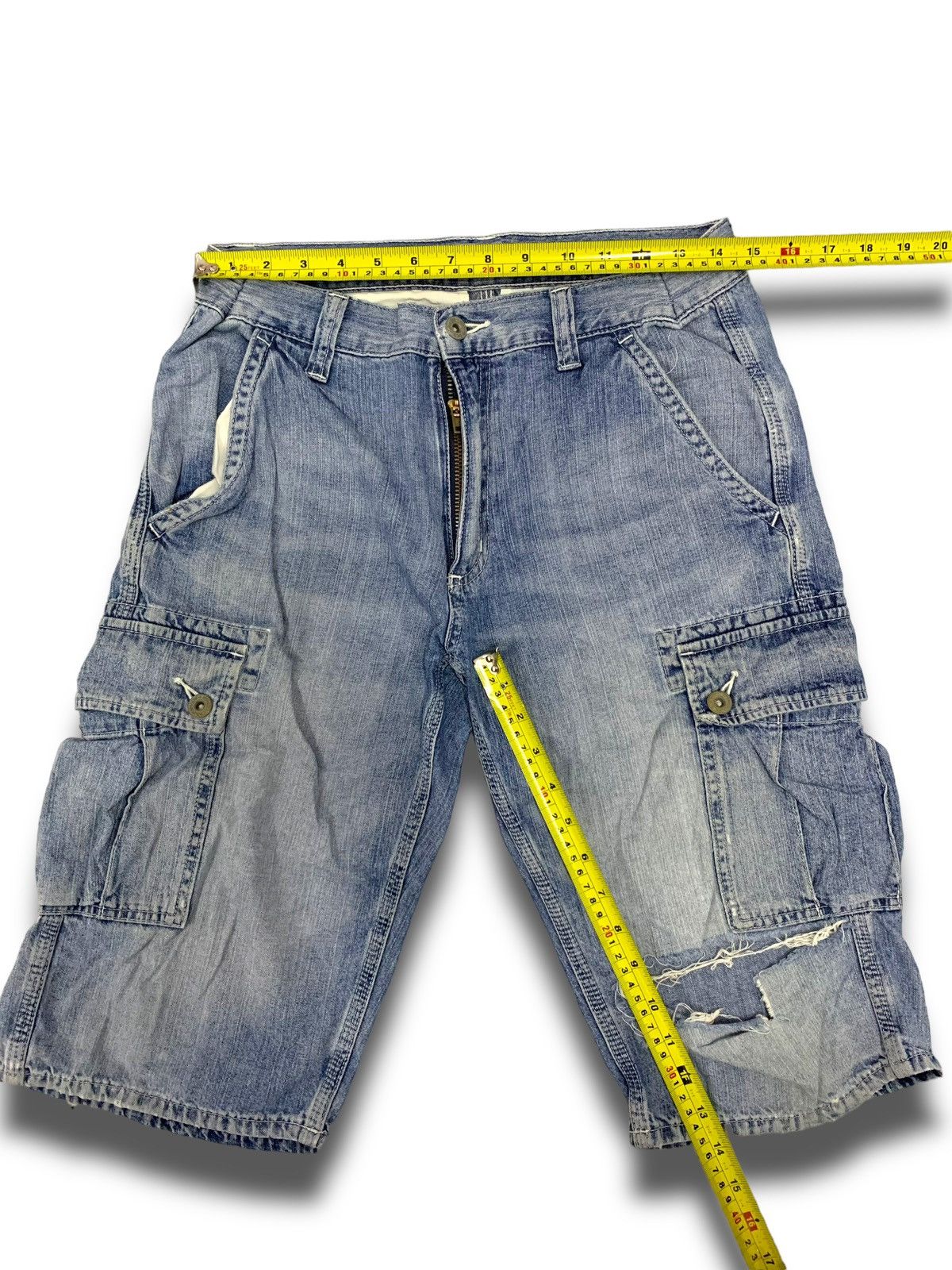 Jun Takahashi × Uniqlo Vintage Y2K Uniqlo Cargo Short Size US 31 - 9 Thumbnail