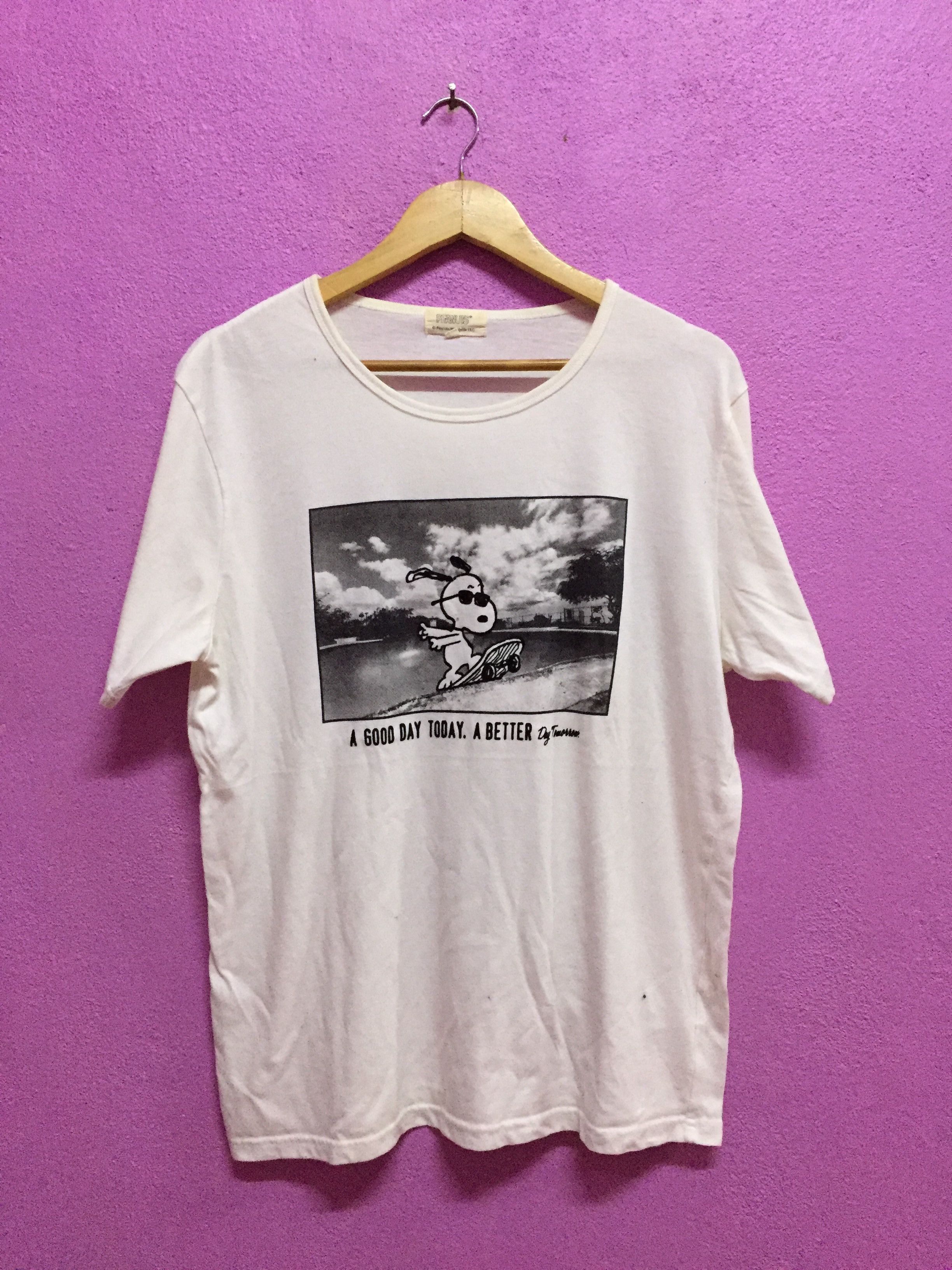 Peanuts Snoopy Skateboard T-Shirts Size L Size US L / EU 52-54 / 3 - 1 Thumbnail