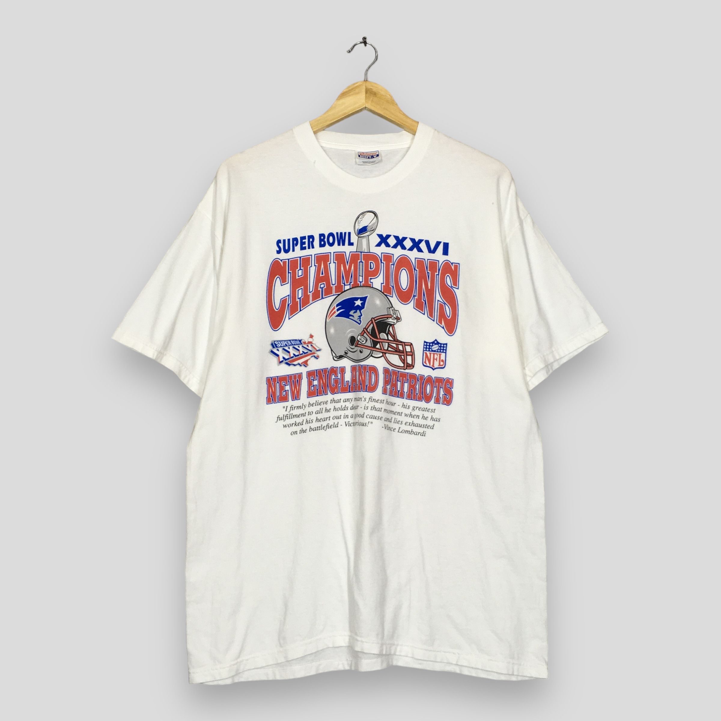 Hanes × NFL × Vintage Vintage Y2K New England Patriots Nfl White T Shirt Size US L / EU 52-54 / 3 - 1 Thumbnail