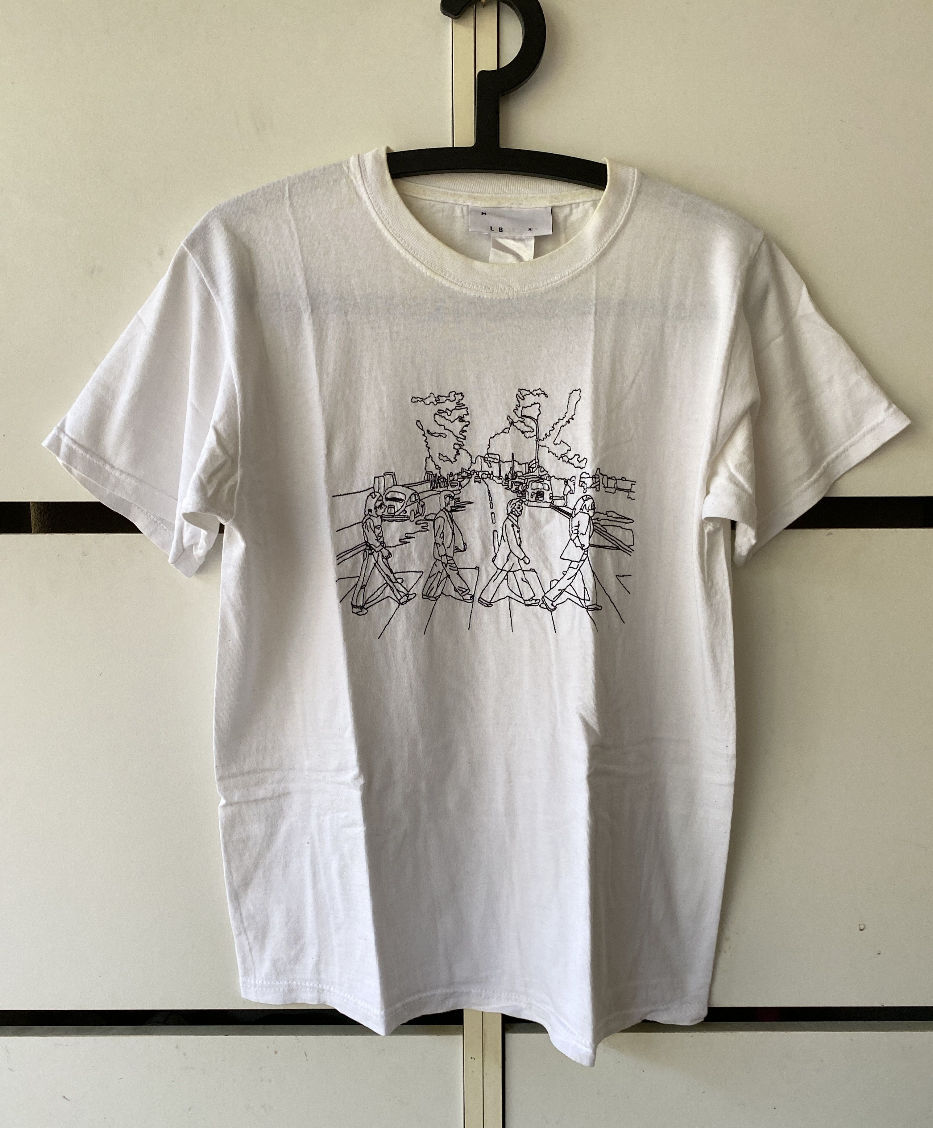 Maison Labiche THE BEATLES ABBEY ROAD X MAISON LABICHE T SHIRT Size US M / EU 48-50 / 2 - 1 Thumbnail