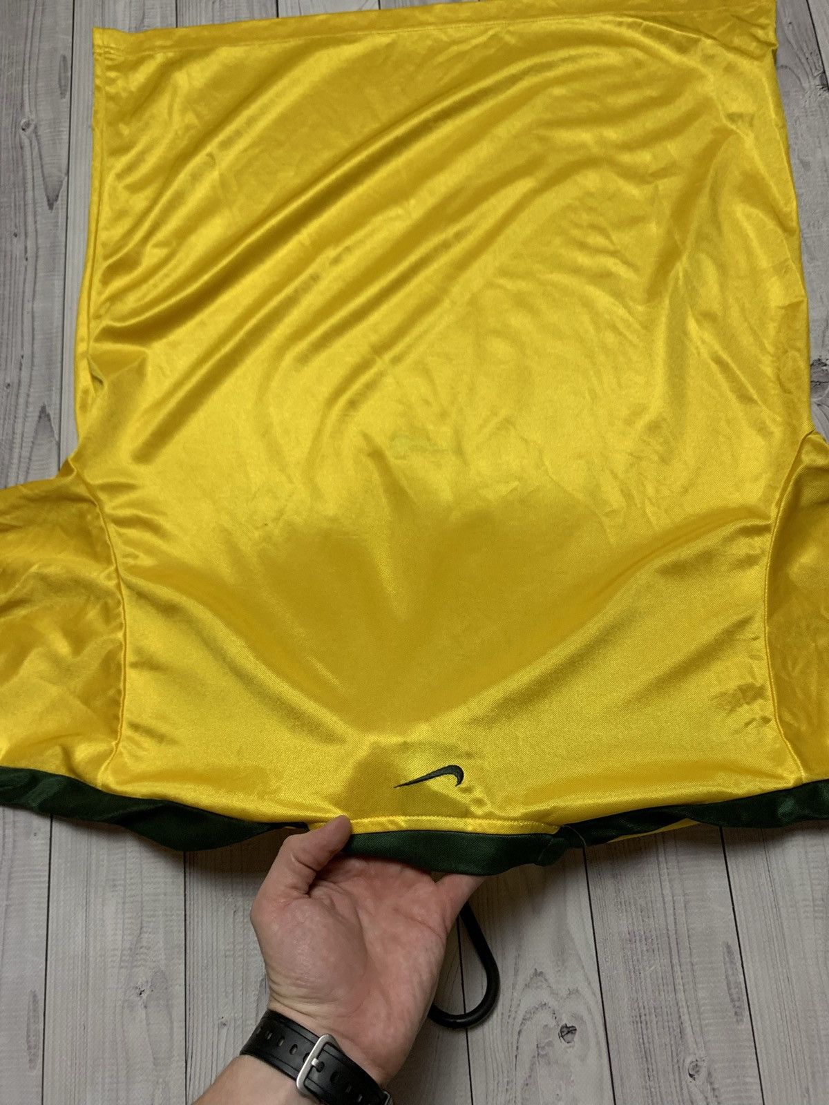 Nike × Vintage Vintage Brasil Nike soccer jersey central logo size XL Size US XL / EU 56 / 4 - 4 Thumbnail