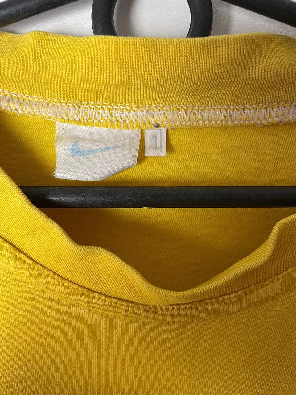 Nike × Vintage Nike 90s vintage center logo t-shirts size XL Size US XL / EU 56 / 4 - 3 Thumbnail