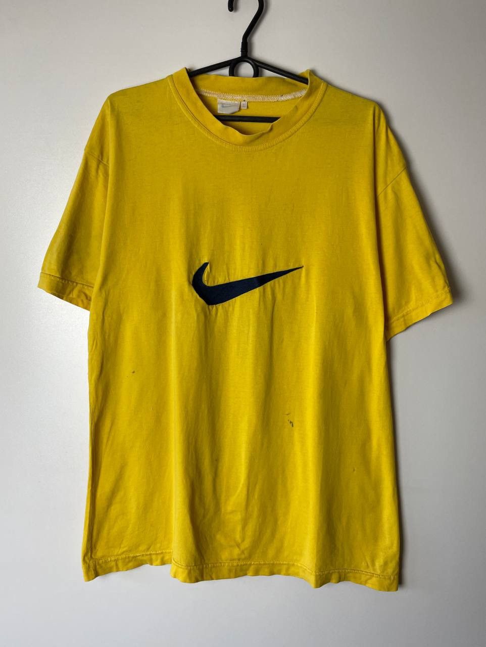 Nike × Vintage Nike 90s vintage center logo t-shirts size XL Size US XL / EU 56 / 4 - 1 Thumbnail