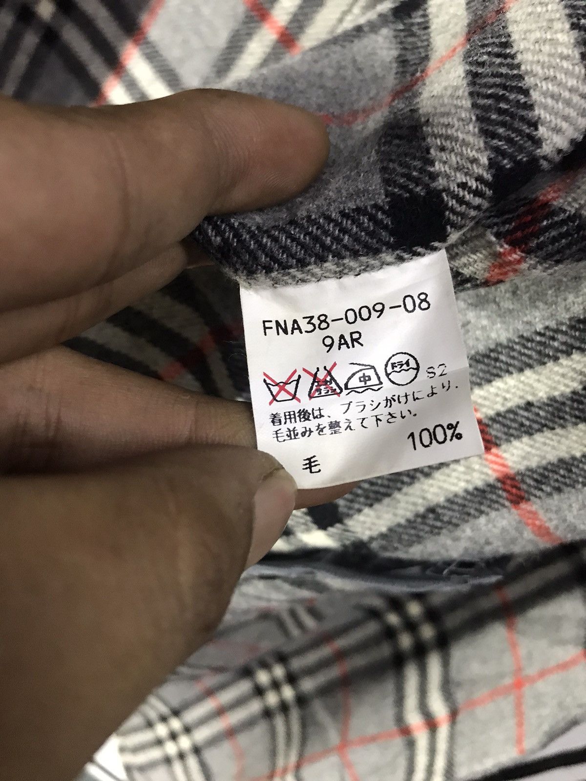 Burberry 🔥BEST OFFER 🔥 Burberry jacket gold logo button Size US M / EU 48-50 / 2 - 6 Thumbnail