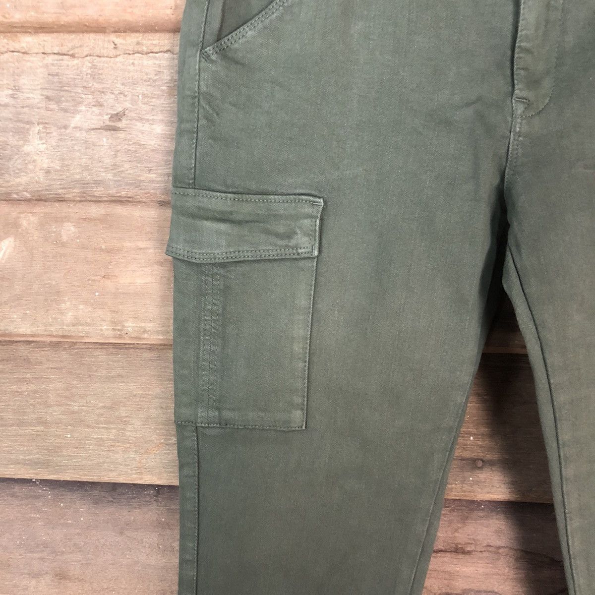 Japanese Brand DLL Uniqlo Green Cargo utility Multipocket Pants #1525 Size US 28 / EU 44 - 4 Thumbnail