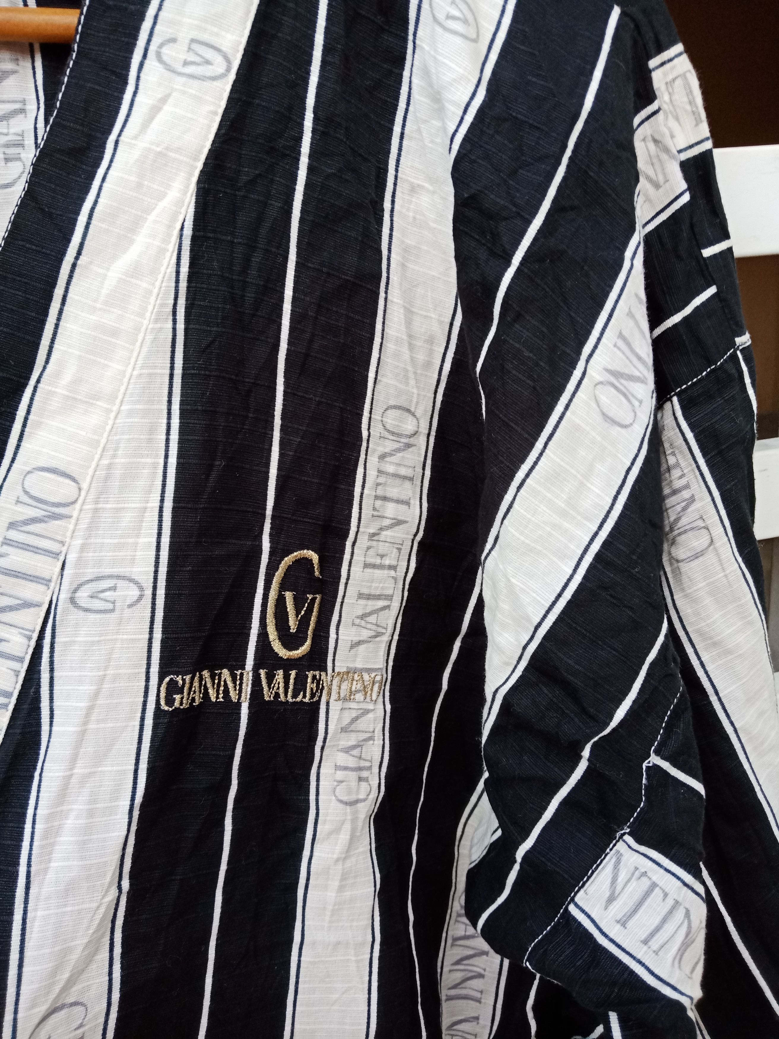 Gianni Valentino Gianni Valentino Spell Out Embroidered Big Logo Sleep Wear Size US L / EU 52-54 / 3 - 8 Thumbnail