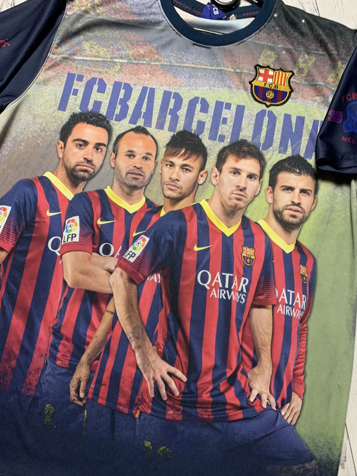 Vintage Vintage soccer jersey Barcelona tiki taka size M Size US M / EU 48-50 / 2 - 2 Thumbnail