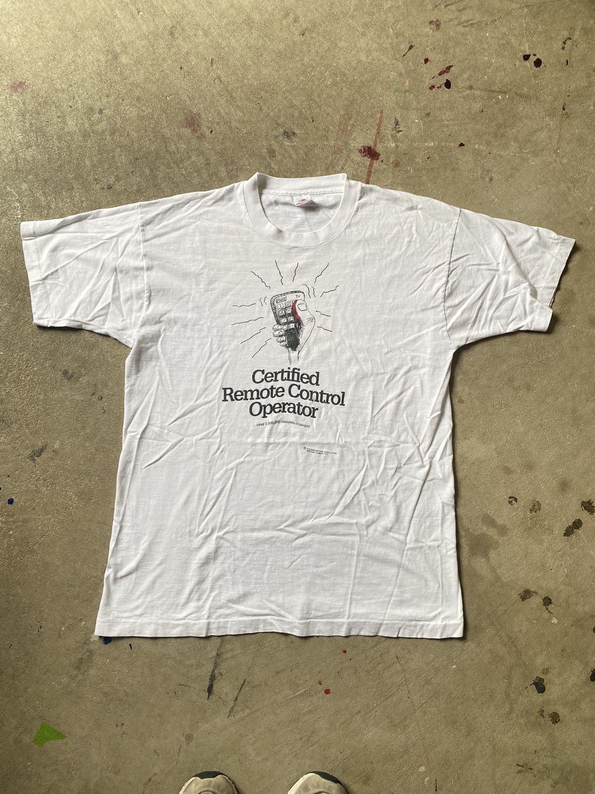 Vintage vintage 90s “remote control” humor tee single stitch Size US XL / EU 56 / 4 - 2 Thumbnail