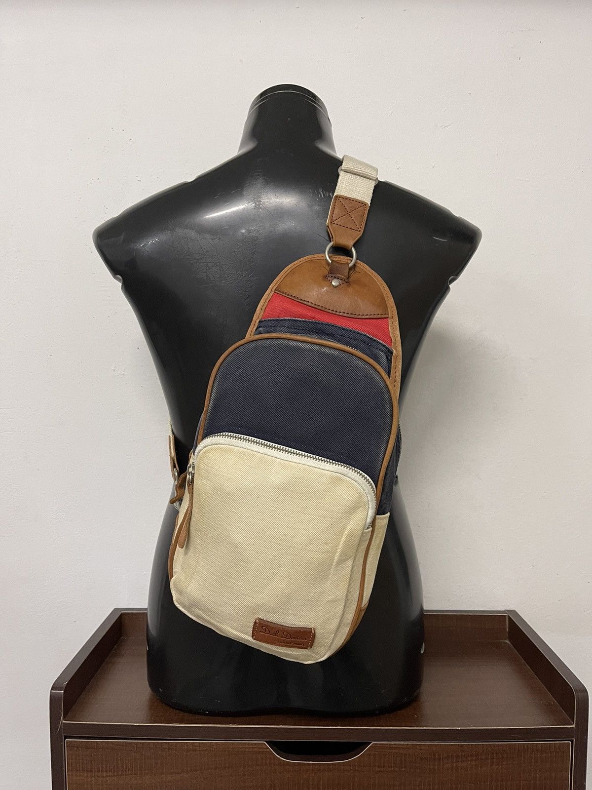 Vintage Dock Denims Sun Duck Japan Left-Right Crossbody back
