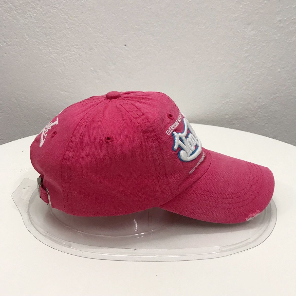 Von Dutch Von Dutch Distressed Design Strapback Cap/Embroidery Size ONE SIZE - 4 Thumbnail