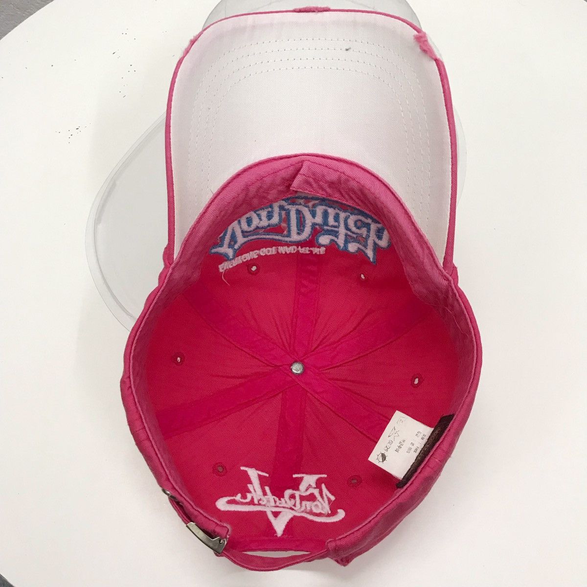 Von Dutch Von Dutch Distressed Design Strapback Cap/Embroidery Size ONE SIZE - 6 Thumbnail