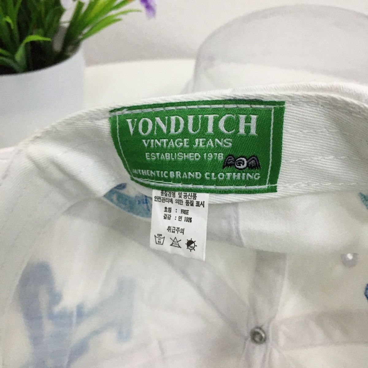 Von Dutch Von Dutch Distressed Design Strapback Cap Hat Size ONE SIZE - 7 Thumbnail