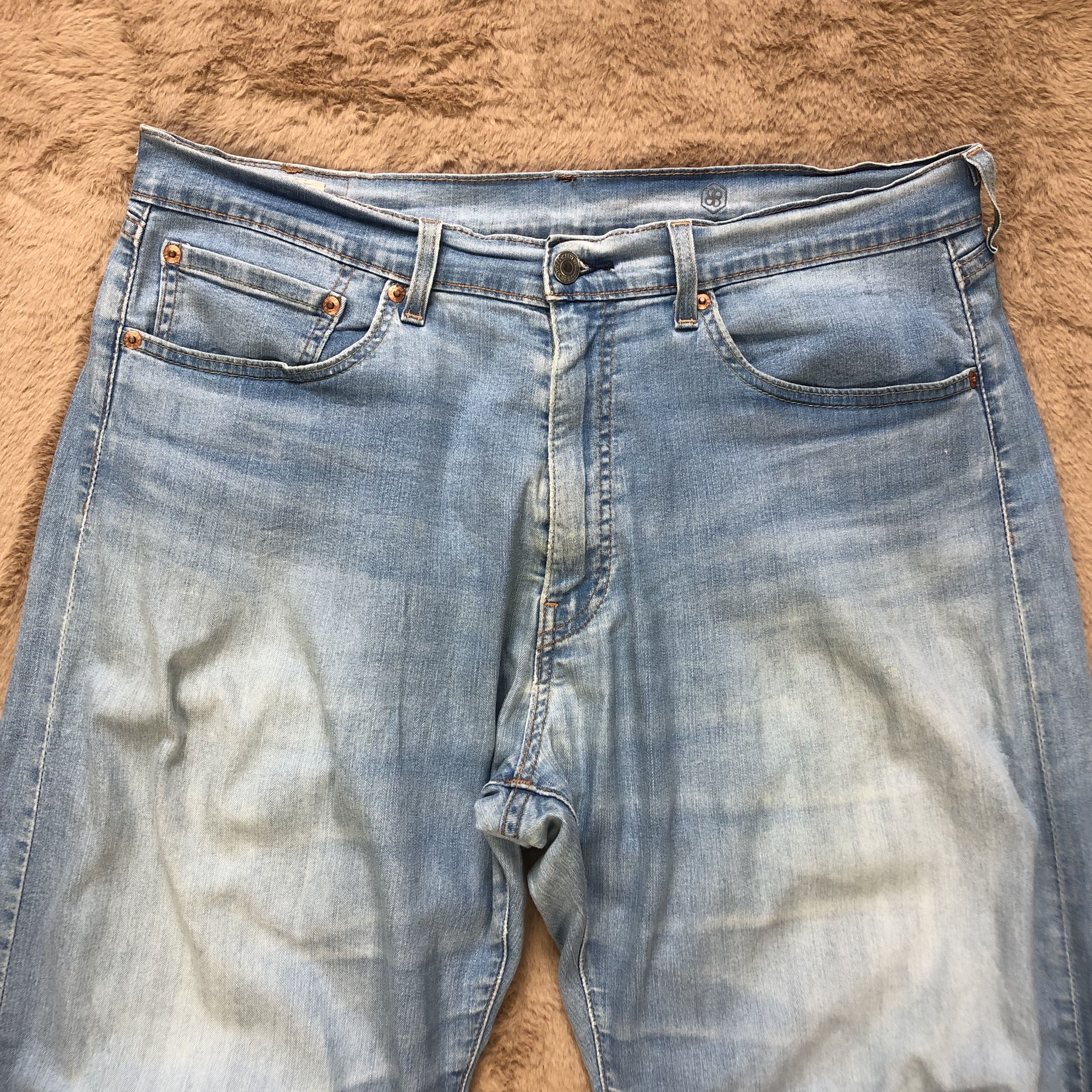 Levi's TRASHED LEVIS BIG E LIGHT WASH DENIM PANTS #6796-88 Size US 36 / EU 52 - 2 Thumbnail