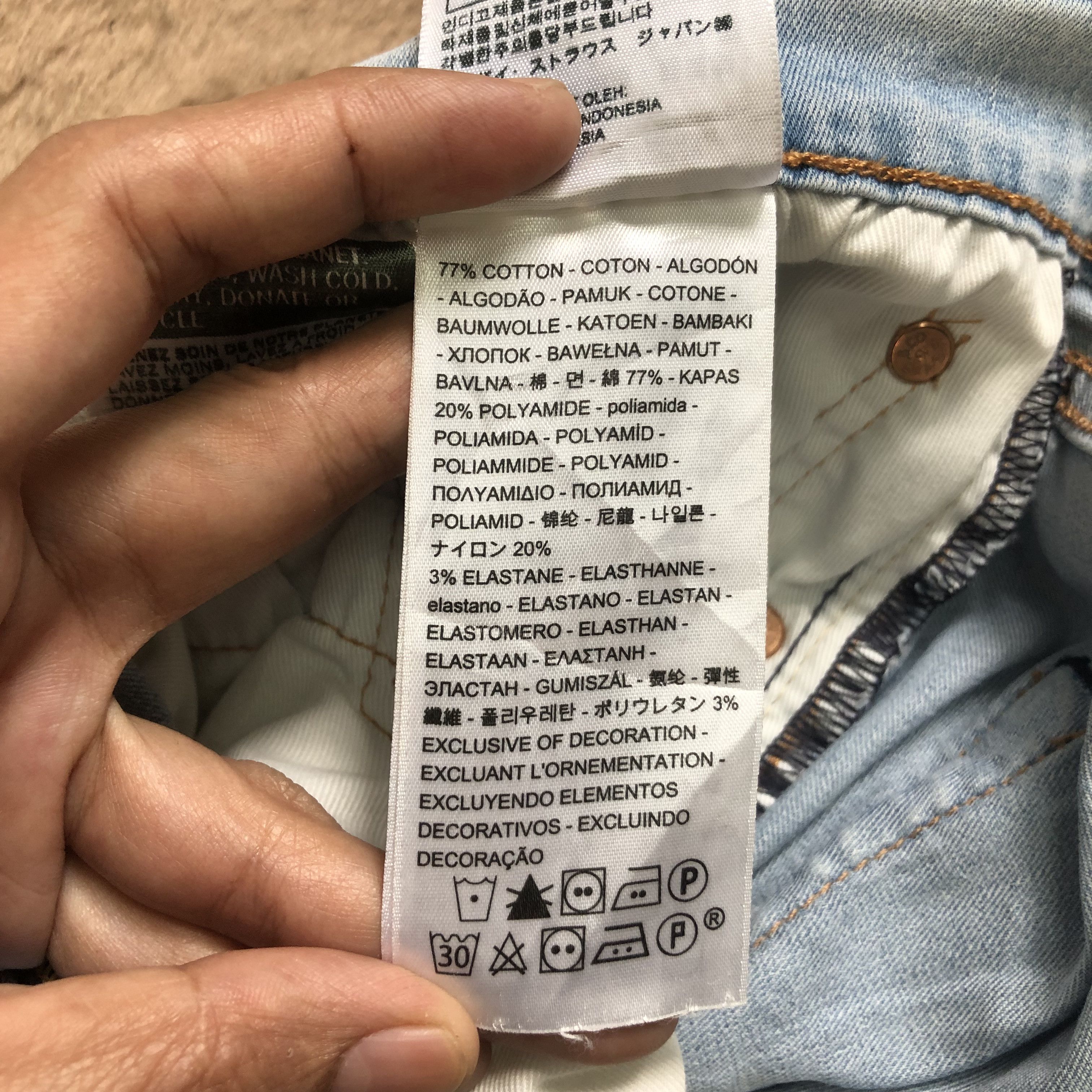 Levi's TRASHED LEVIS BIG E LIGHT WASH DENIM PANTS #6796-88 Size US 36 / EU 52 - 14 Thumbnail