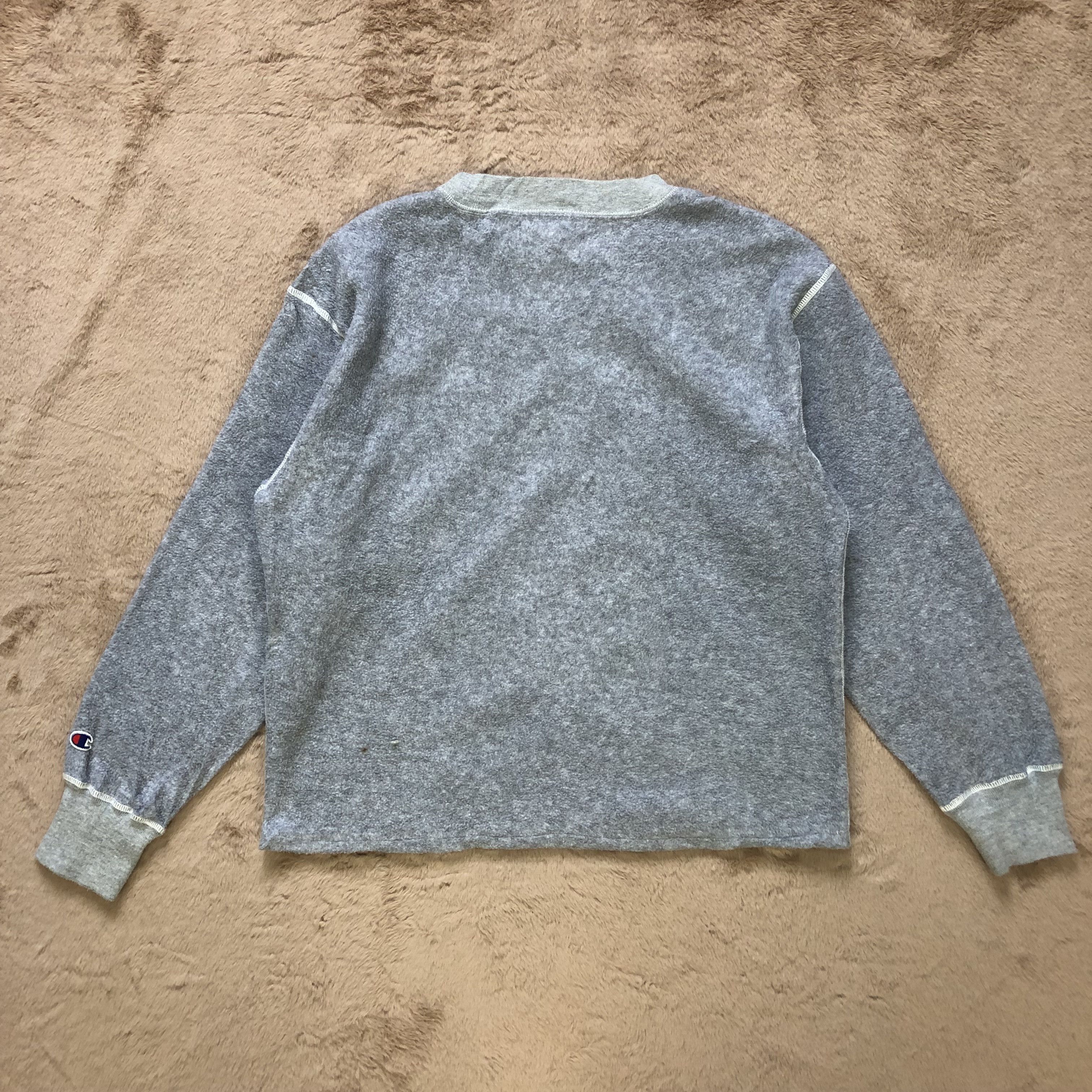 Champion CHAMPION PRODUCTS PROPERTY OF CHA BIG LOGO FLEECE #6797-88 Size US S / EU 44-46 / 1 - 11 Thumbnail
