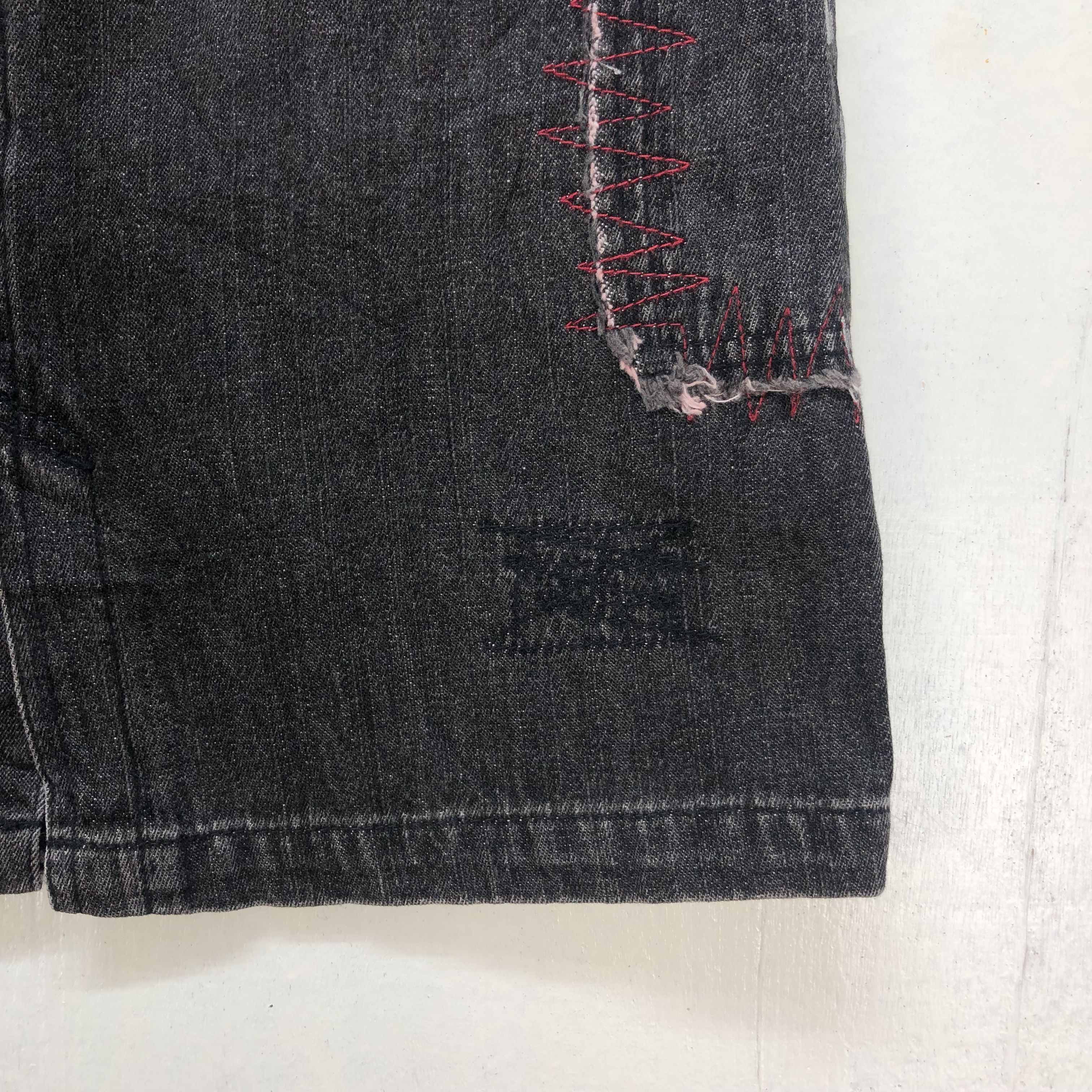 Japanese Brand BA-TSU CLUB DECONSTRUCTED JEANS MINI SKIRTS #6800-88 Size 31" - 15 Thumbnail