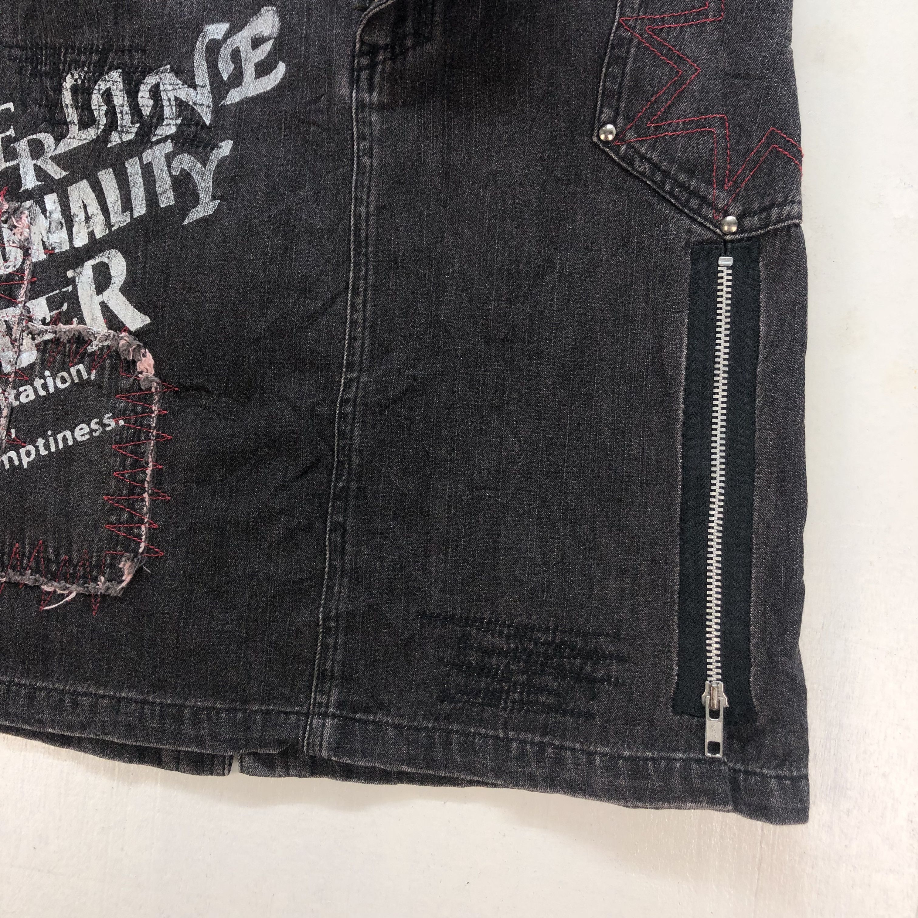 Japanese Brand BA-TSU CLUB DECONSTRUCTED JEANS MINI SKIRTS #6800-88 Size 31" - 6 Thumbnail