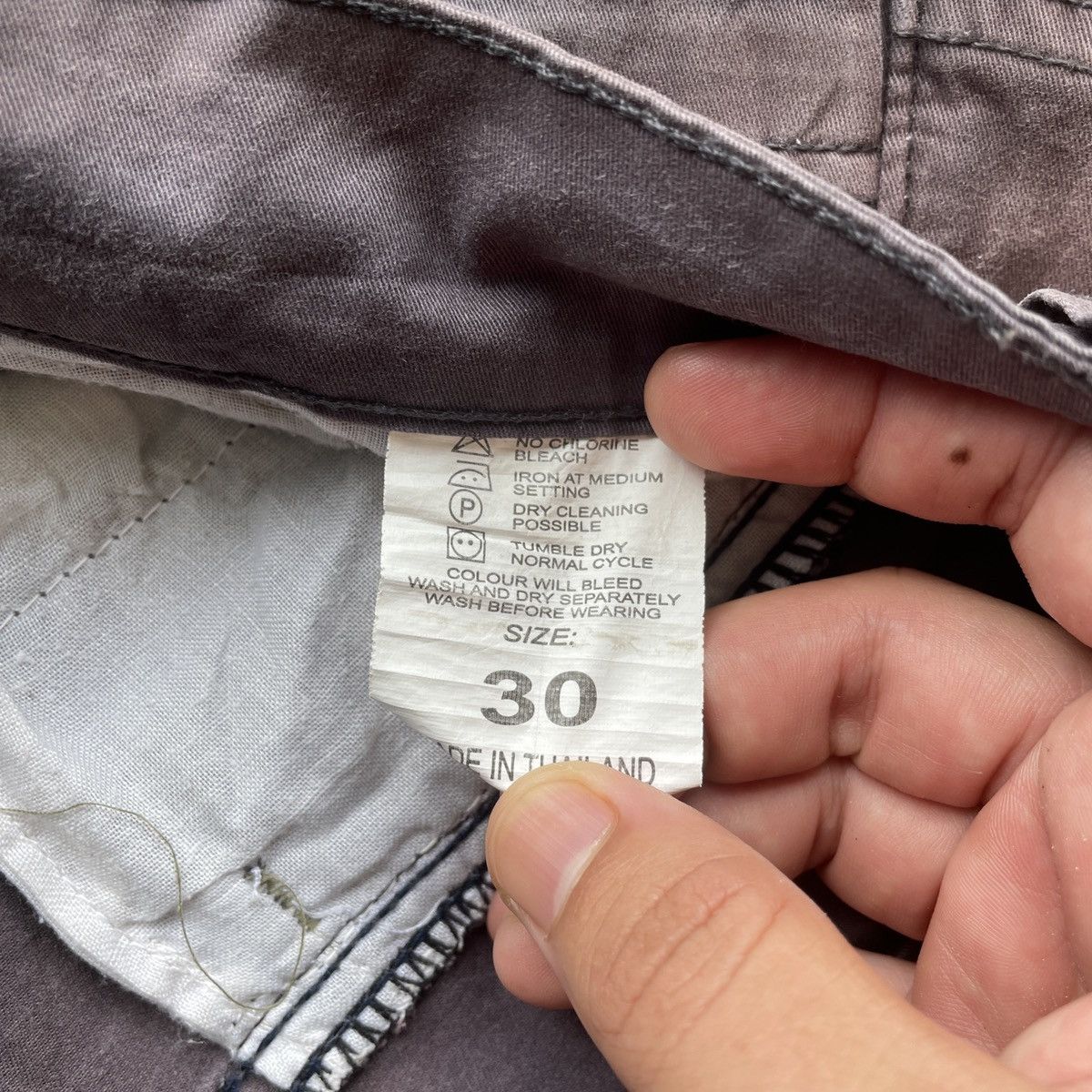 Armani Exchange Vintage Armani Exchange Faded Trousers Casual Pants Size US 30 / EU 46 - 8 Thumbnail