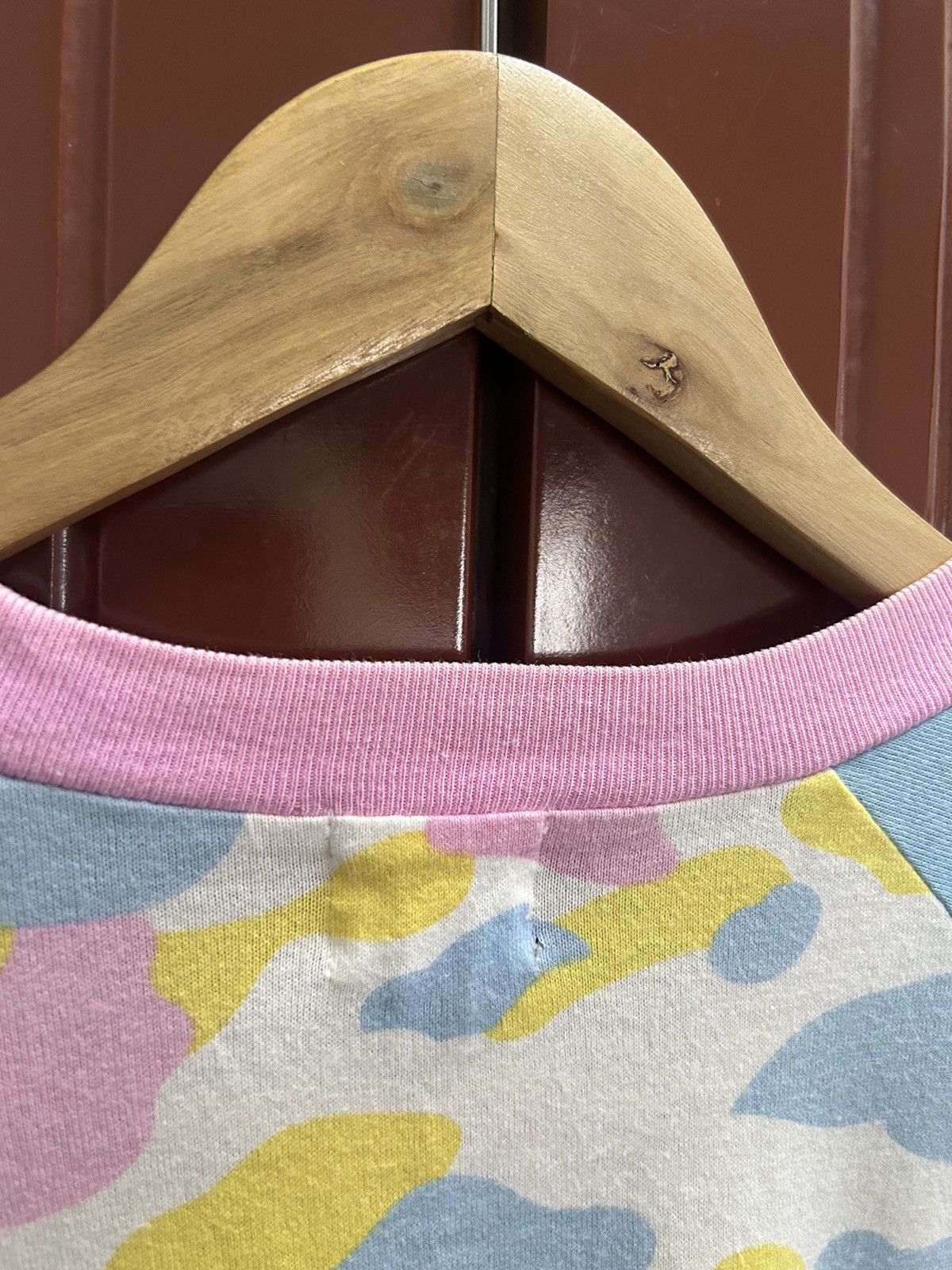 Bape A BATHING APE Cotton Candy Camo Raglan T-shirts Size US L / EU 52-54 / 3 - 4 Thumbnail