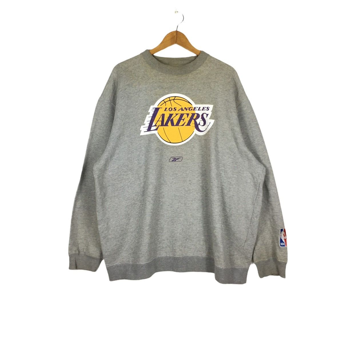 image of L A Lakers x Lakers Vintage Lakers Los Angeles Basketball Jumper Pullover in Grey, Men's (Size 2XL)