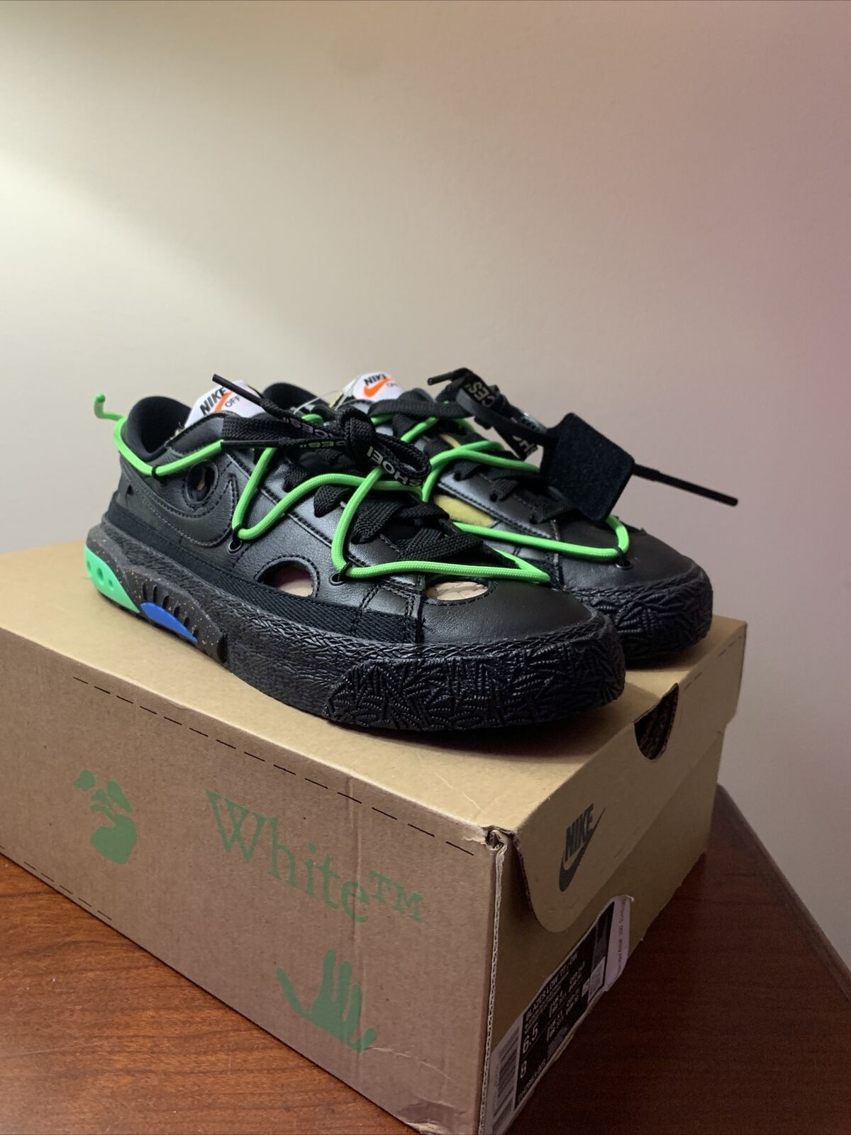 Nike × Off-White Nike Blazer Low x Off-White Black 6.5 Size US 6.5 / EU 39-40 - 1 Thumbnail