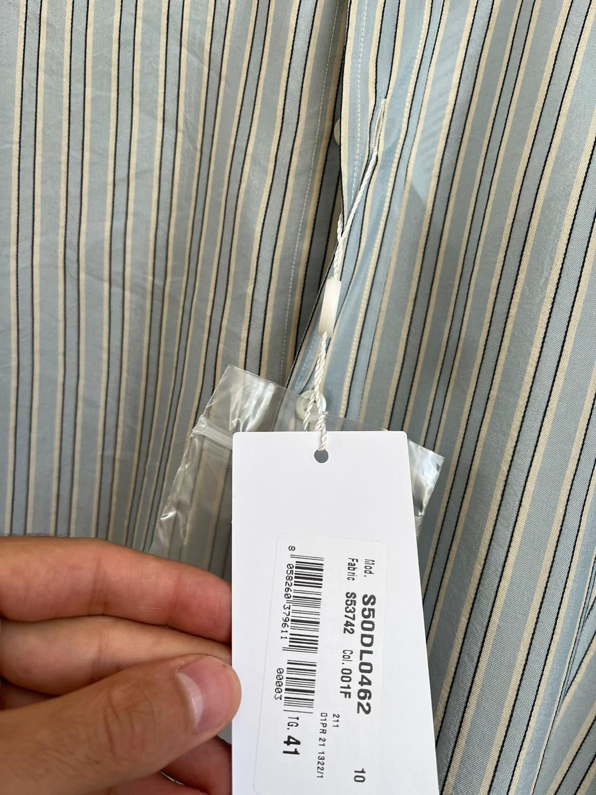 Maison Margiela Long Stripe Button up Shirt in Light Blue Color Size US L / EU 52-54 / 3 - 7 Thumbnail