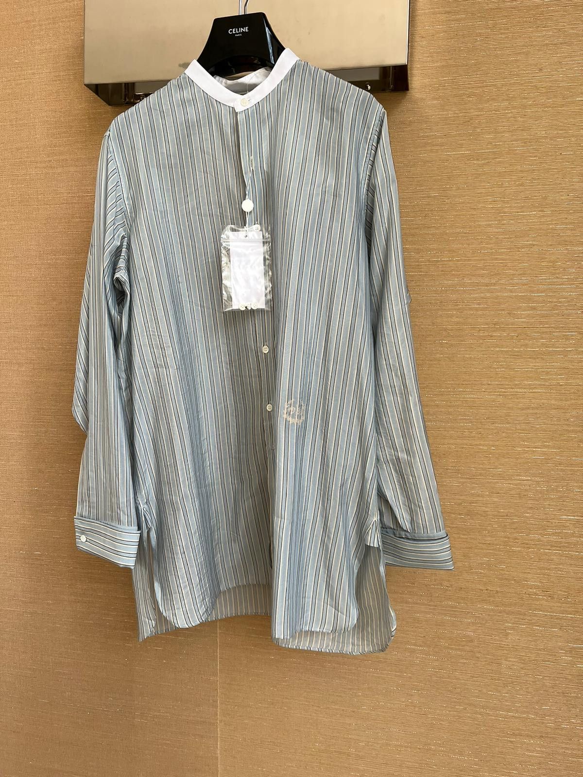 Maison Margiela Long Stripe Button up Shirt in Light Blue Color Size US L / EU 52-54 / 3 - 11 Thumbnail