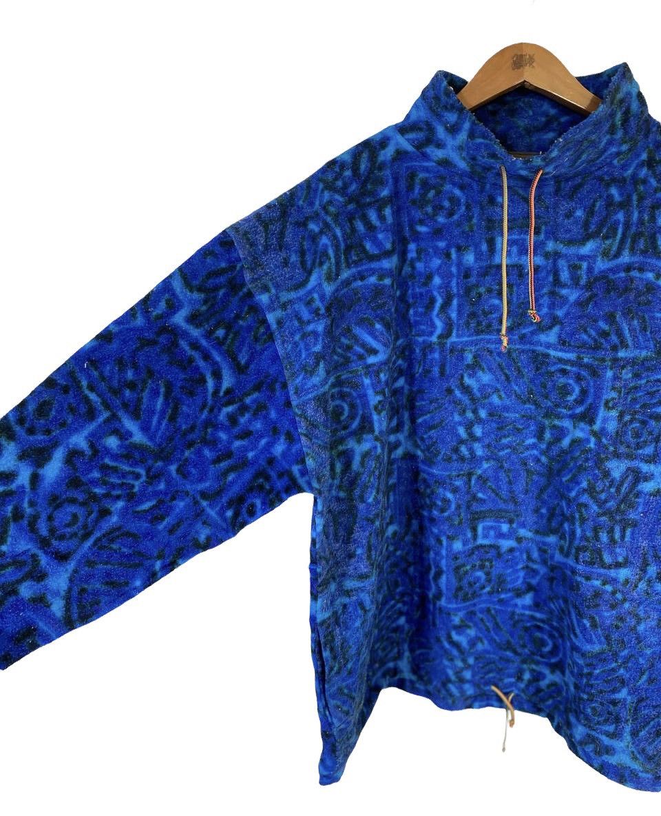 Japanese Brand Vintage Japanese Brand Fleece Sweater nice design Size US L / EU 52-54 / 3 - 3 Thumbnail
