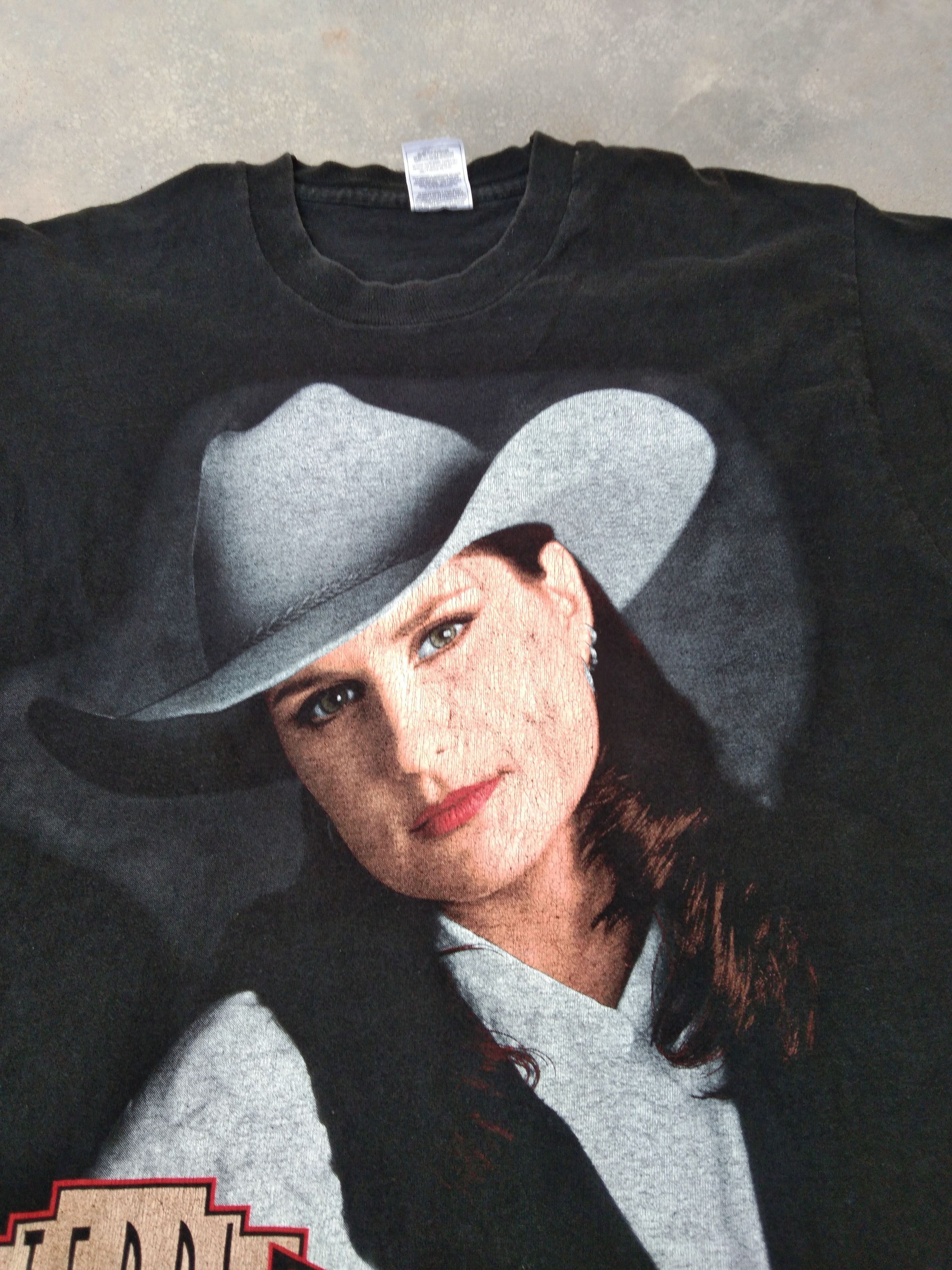 Band Tees 90s Made In USA Vintage Terri Clark Tour T Shirt Size US L / EU 52-54 / 3 - 3 Thumbnail