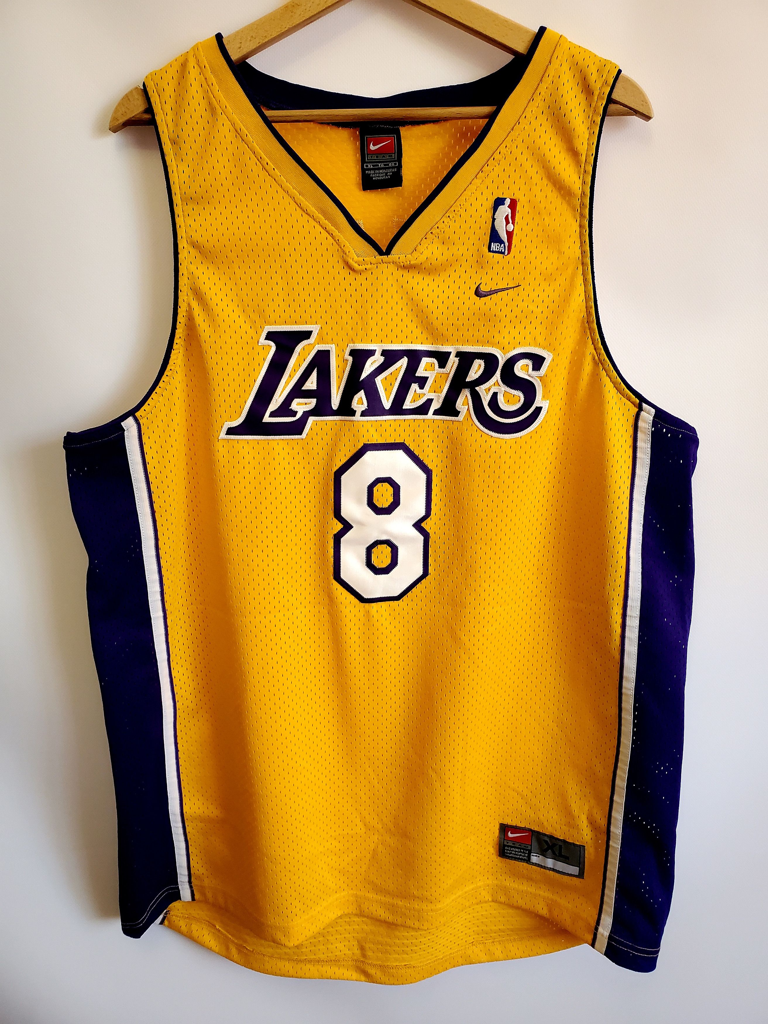 Image of NBA x Nike Vintage Nike Kobe Bryant 8 Los Angeles La Lakers Jersey in Yellow, Men's (Size XL)