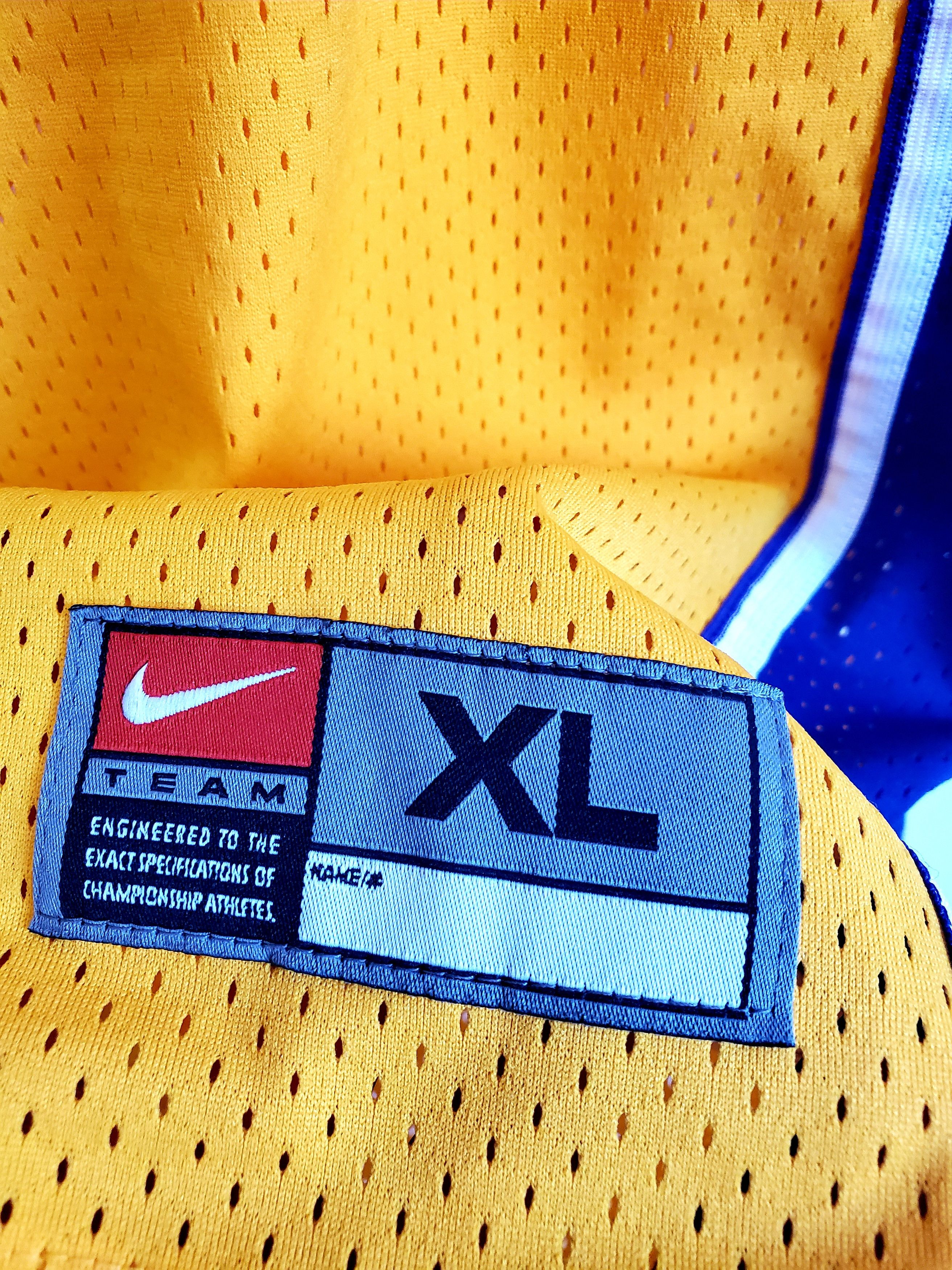 NBA × Nike × Vintage Vintage Nike KOBE BRYANT #8 Los Angeles LA Lakers Jersey Size US XL / EU 56 / 4 - 4 Thumbnail