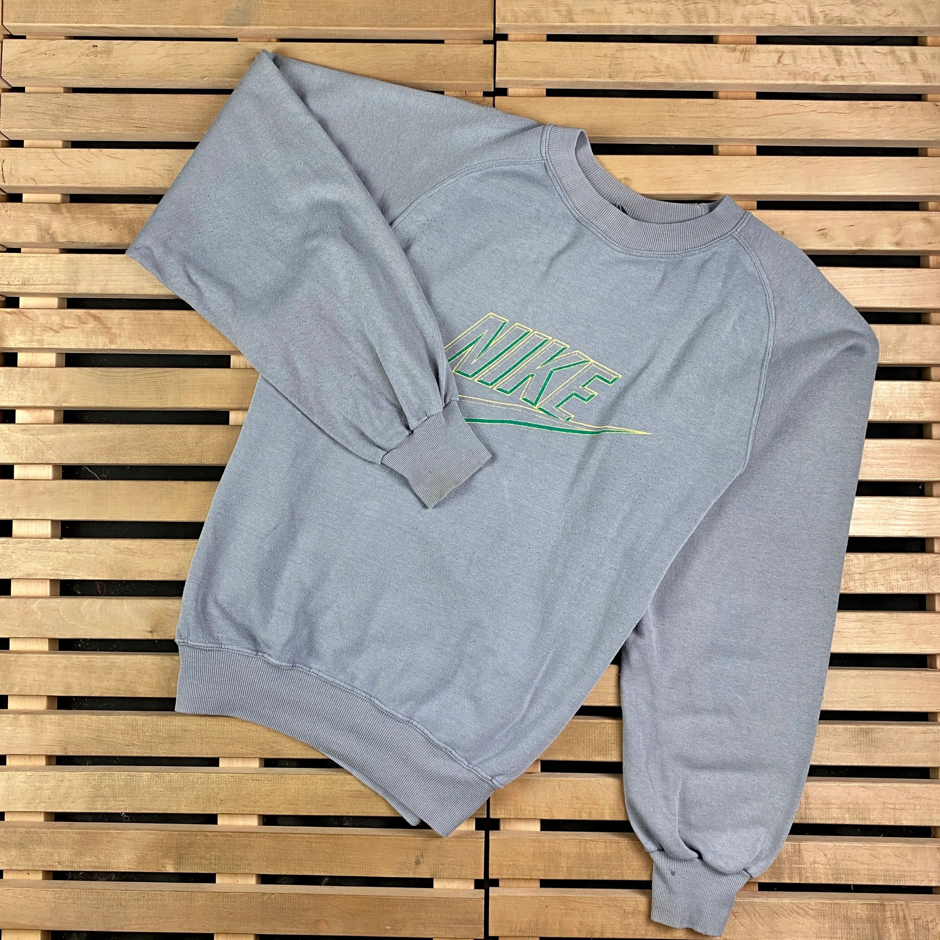 Nike × Vintage Mens Sweatshirt Nike Vintage Big Logo Size M Swoosh Size US M / EU 48-50 / 2 - 1 Thumbnail