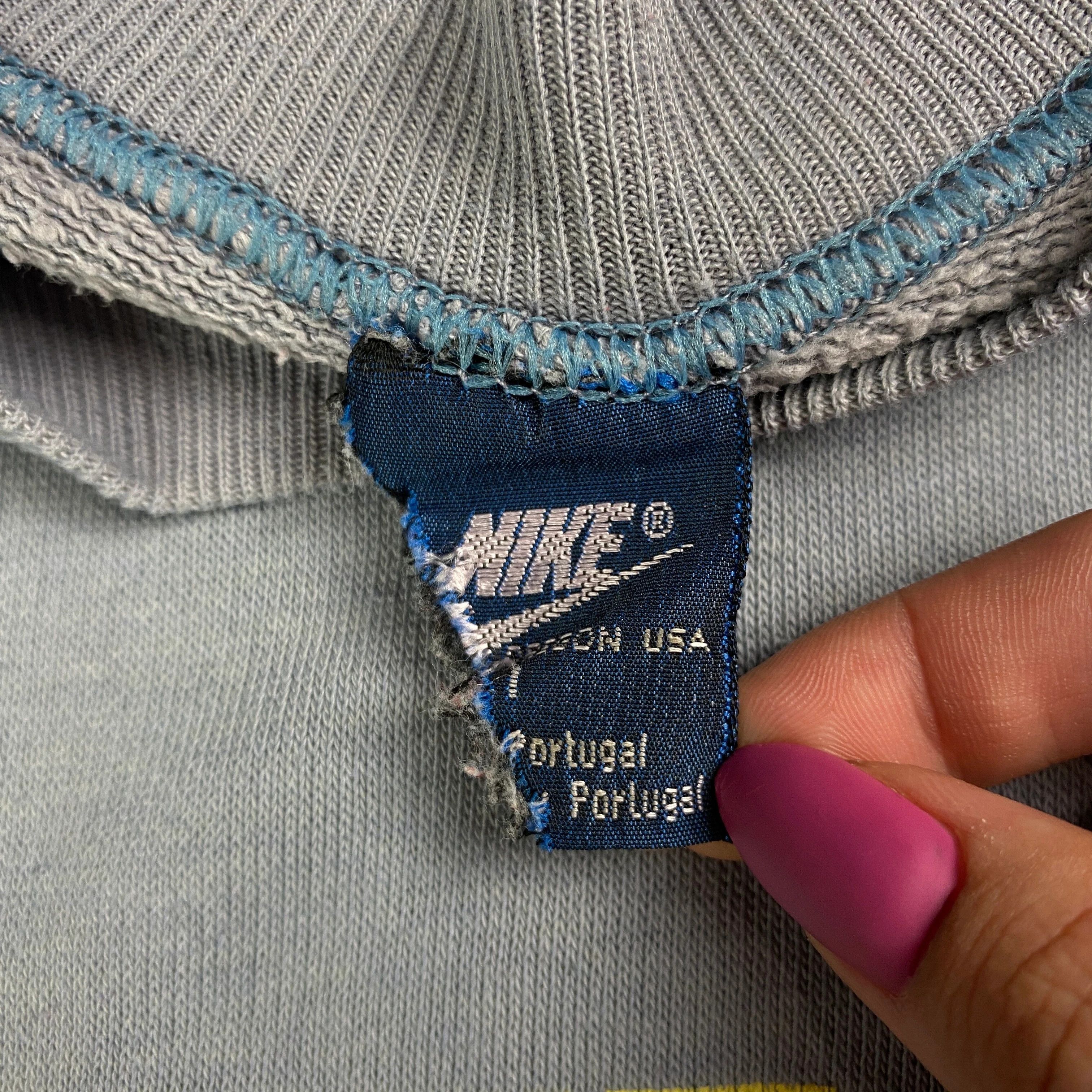 Nike × Vintage Mens Sweatshirt Nike Vintage Big Logo Size M Swoosh Size US M / EU 48-50 / 2 - 8 Thumbnail