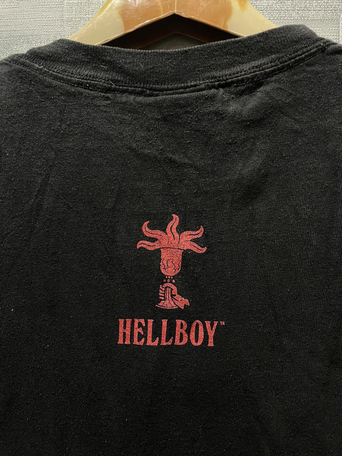 Vintage Vintage HellBoy movie promo Z3 Size US M / EU 48-50 / 2 - 4 Thumbnail