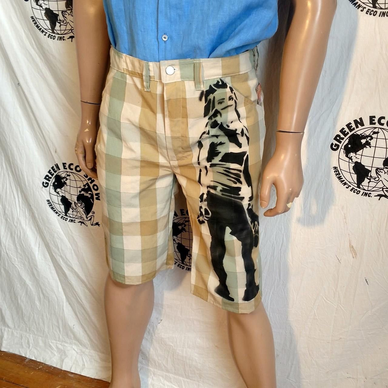 Mens Grafitti Plaid shorts pants