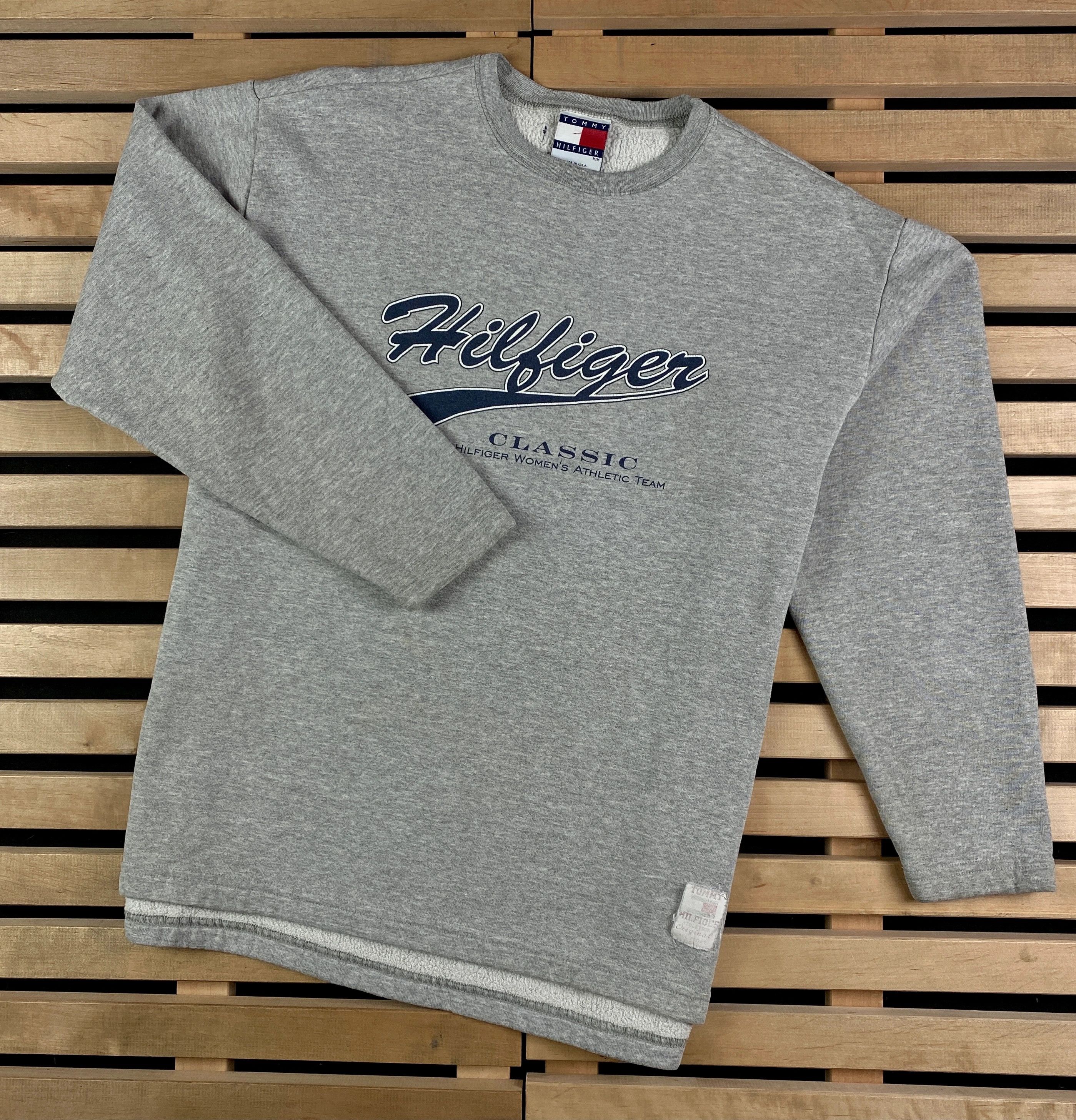 Tommy Hilfiger × Vintage Mens Tommy Hilfiger Vintage Sweatshirt Size M Size US M / EU 48-50 / 2 - 1 Thumbnail