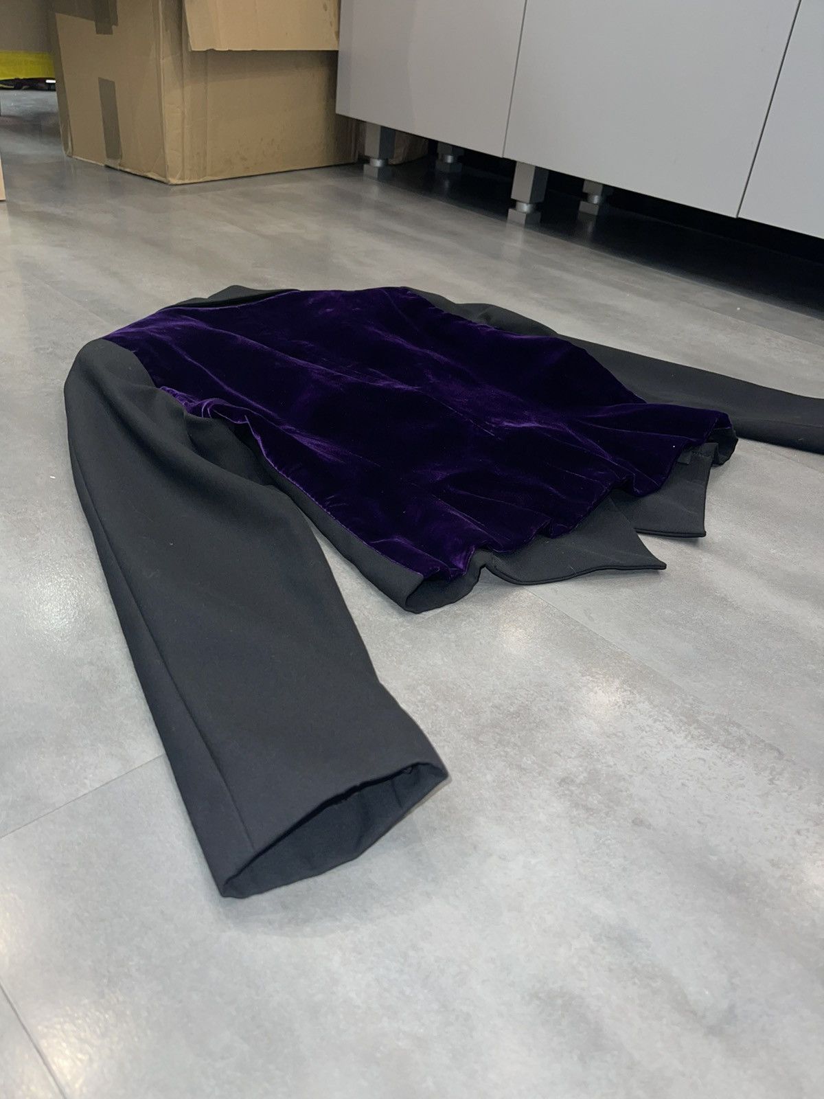 Claude Montana Archive Claude Montana Violet Velour Black Blazer Size XL / US 12-14 / IT 48-50 - 8 Thumbnail