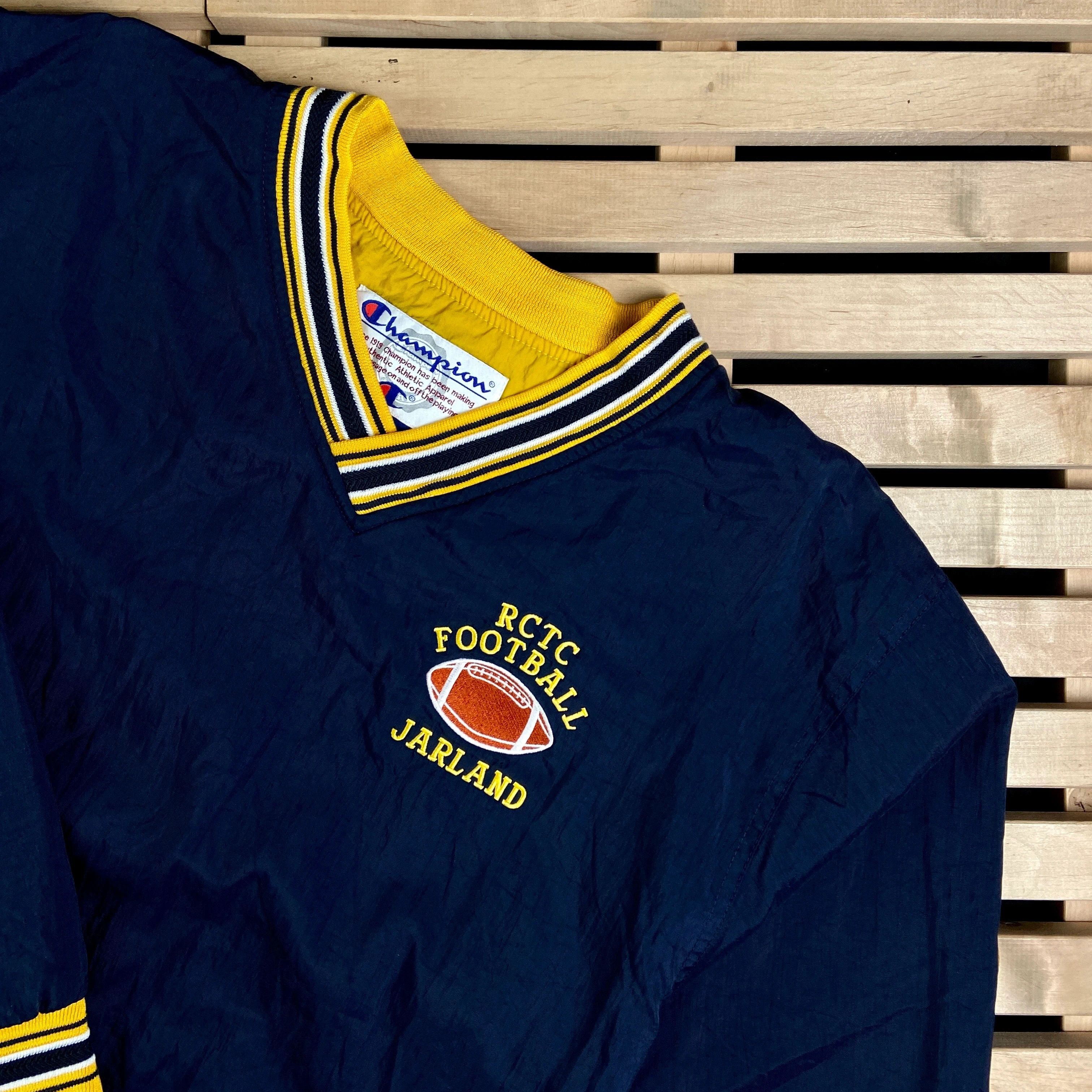 Champion × Vintage Mens Nylon Sweatshirt Champion Vintage V Neck Size M Size US M / EU 48-50 / 2 - 2 Thumbnail