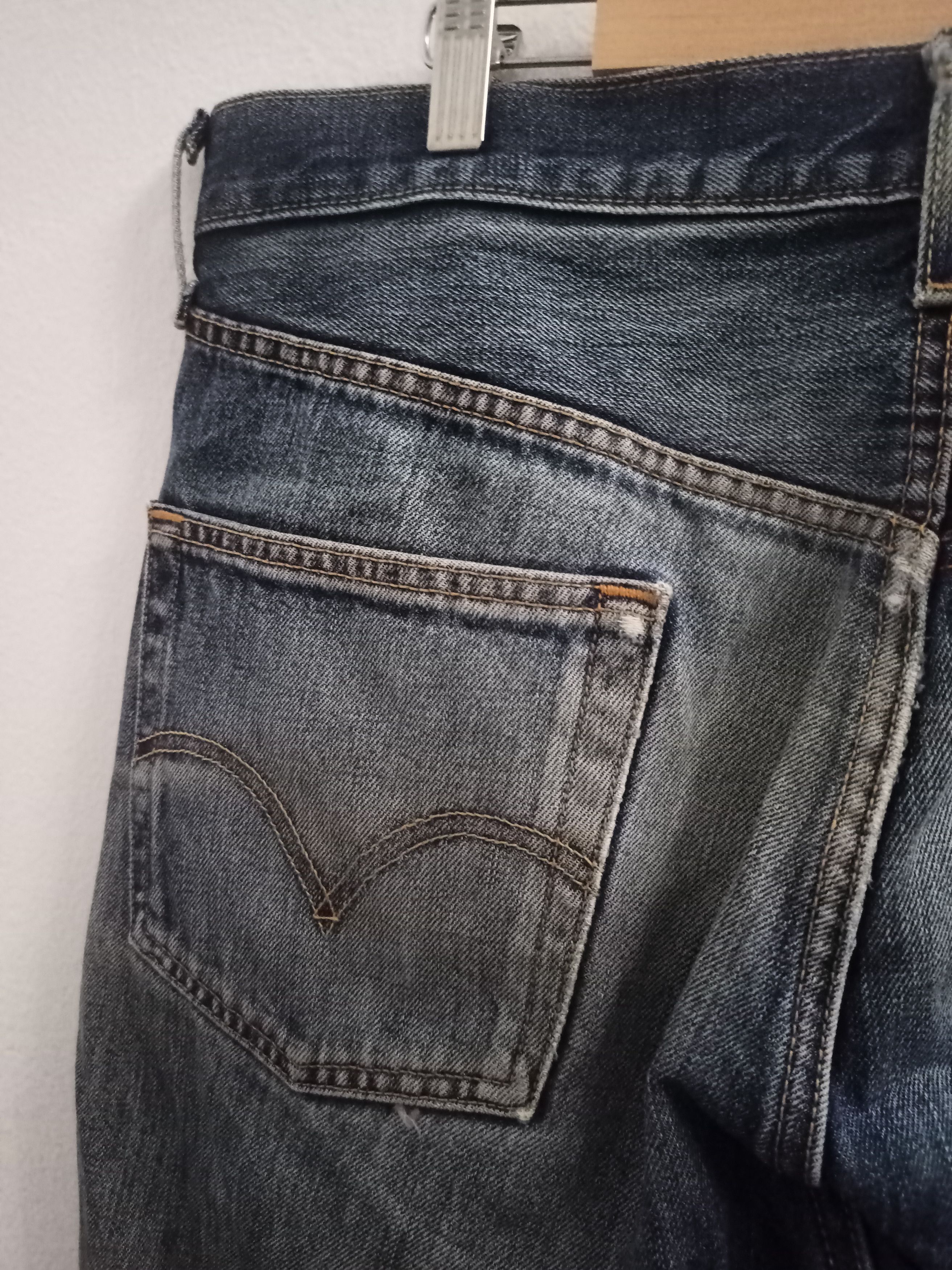 Levi's Vintage Levi's 501 Distressed Jeans Size US 36 / EU 52 - 21 Thumbnail