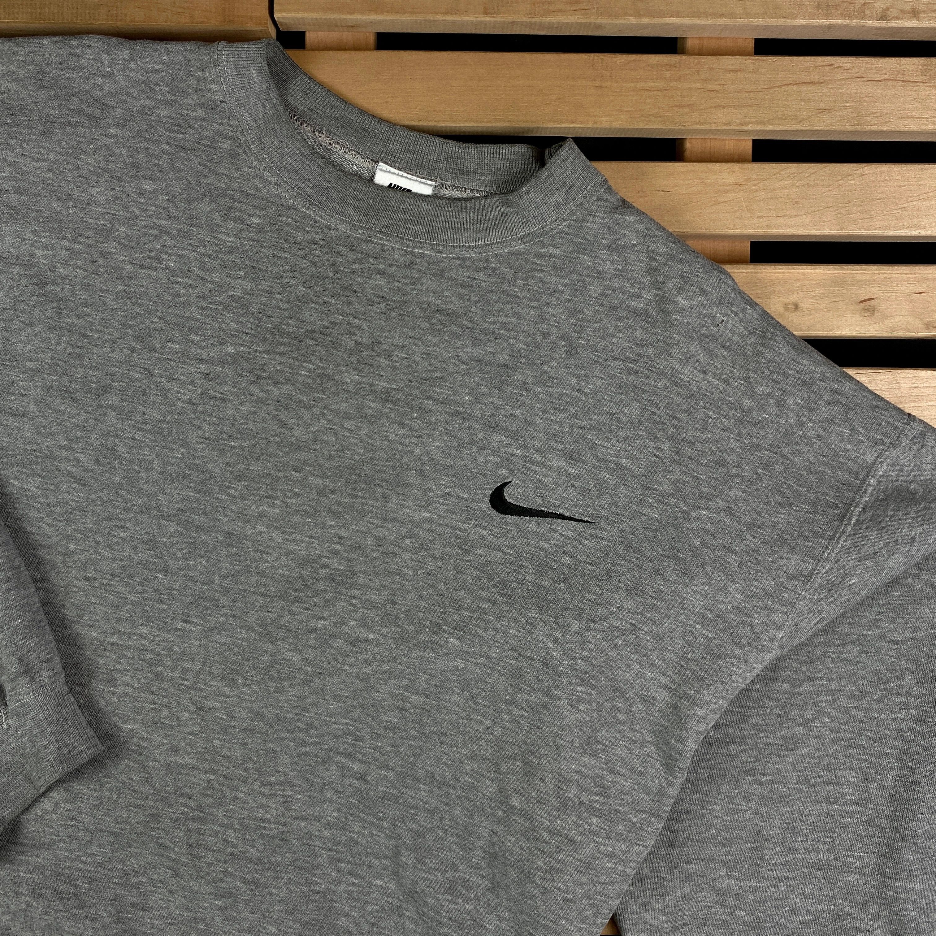 Nike × Vintage Men’s Sweatshirt Long Sleeve Nike Vintage 90-S Size L Size US L / EU 52-54 / 3 - 2 Thumbnail