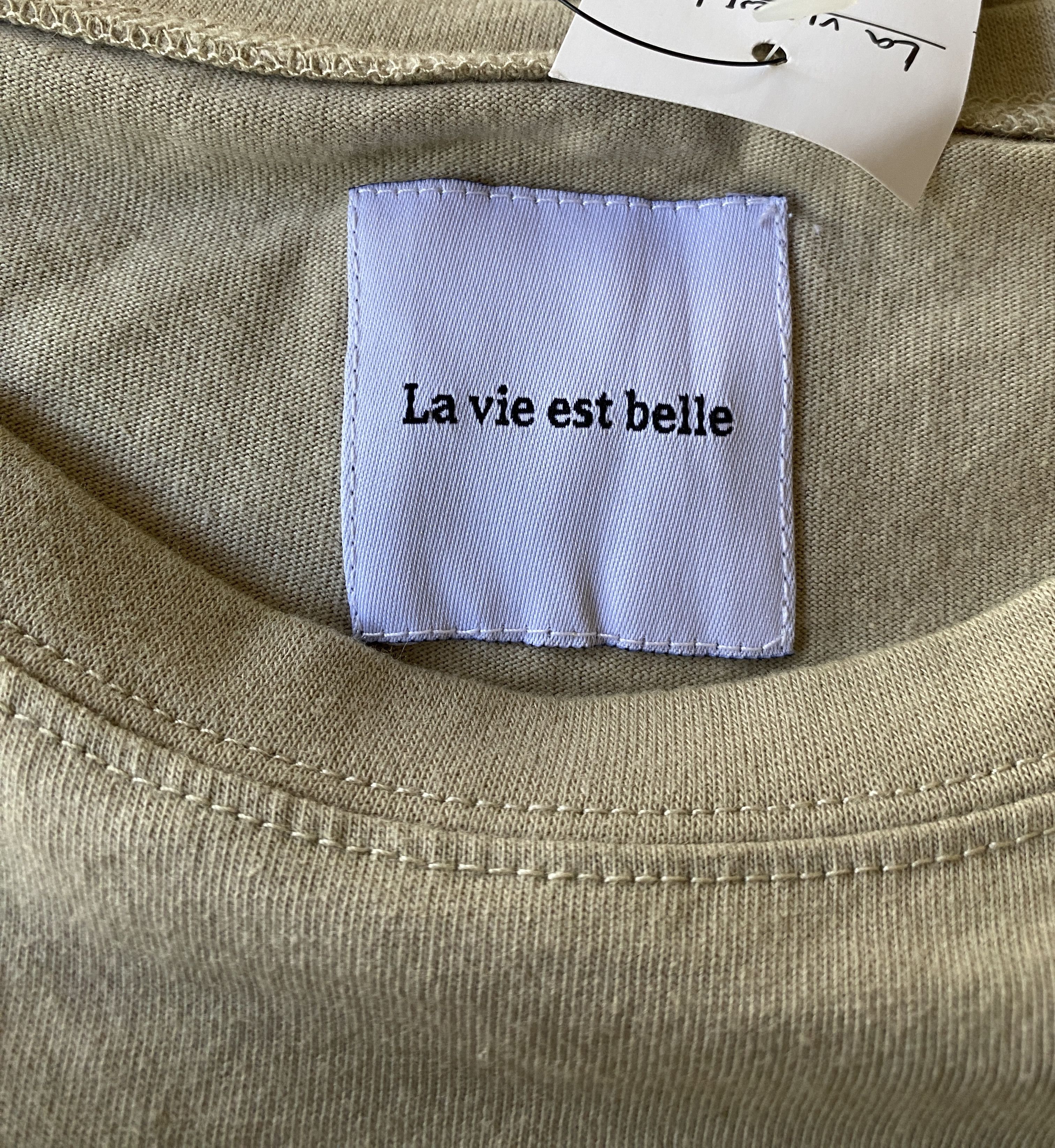 Designer LA VIE EST BELLE DESIGNER T SHIRT Size US L / EU 52-54 / 3 - 7 Thumbnail