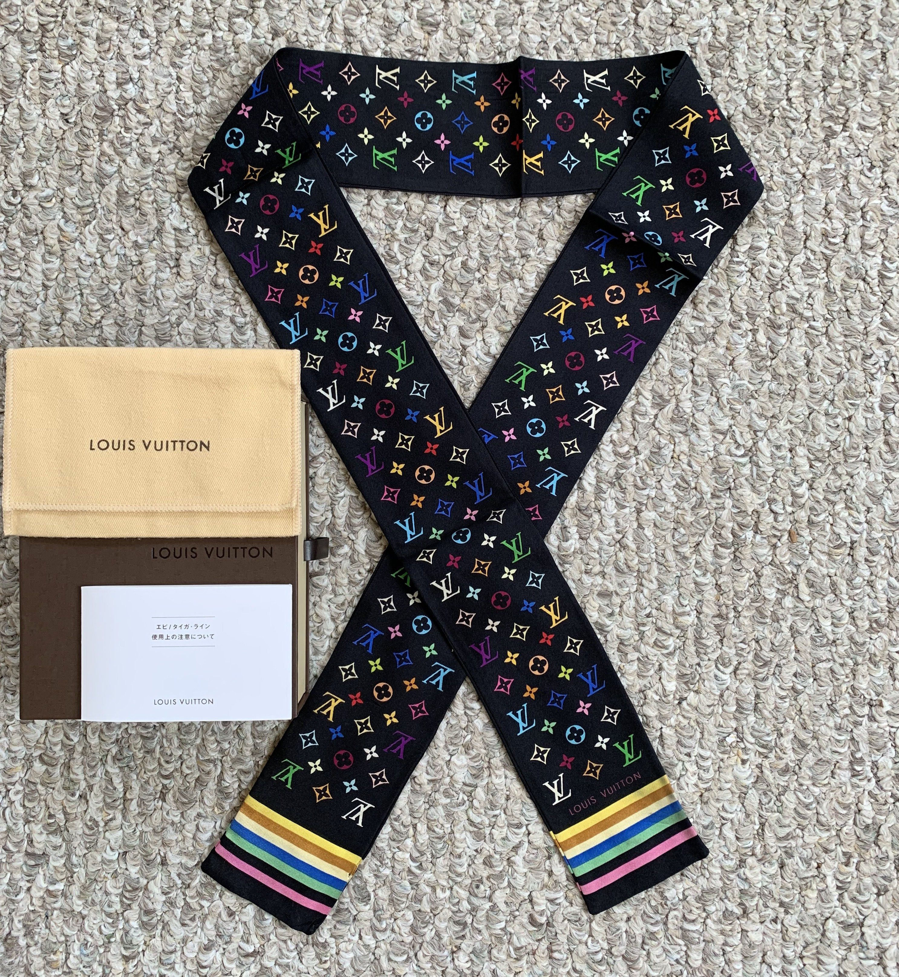 Louis Vuitton × Takashi Murakami S/S 2003 Louis Vuitton Murakami Monogram Silk Scarf Size ONE SIZE - 1 Thumbnail