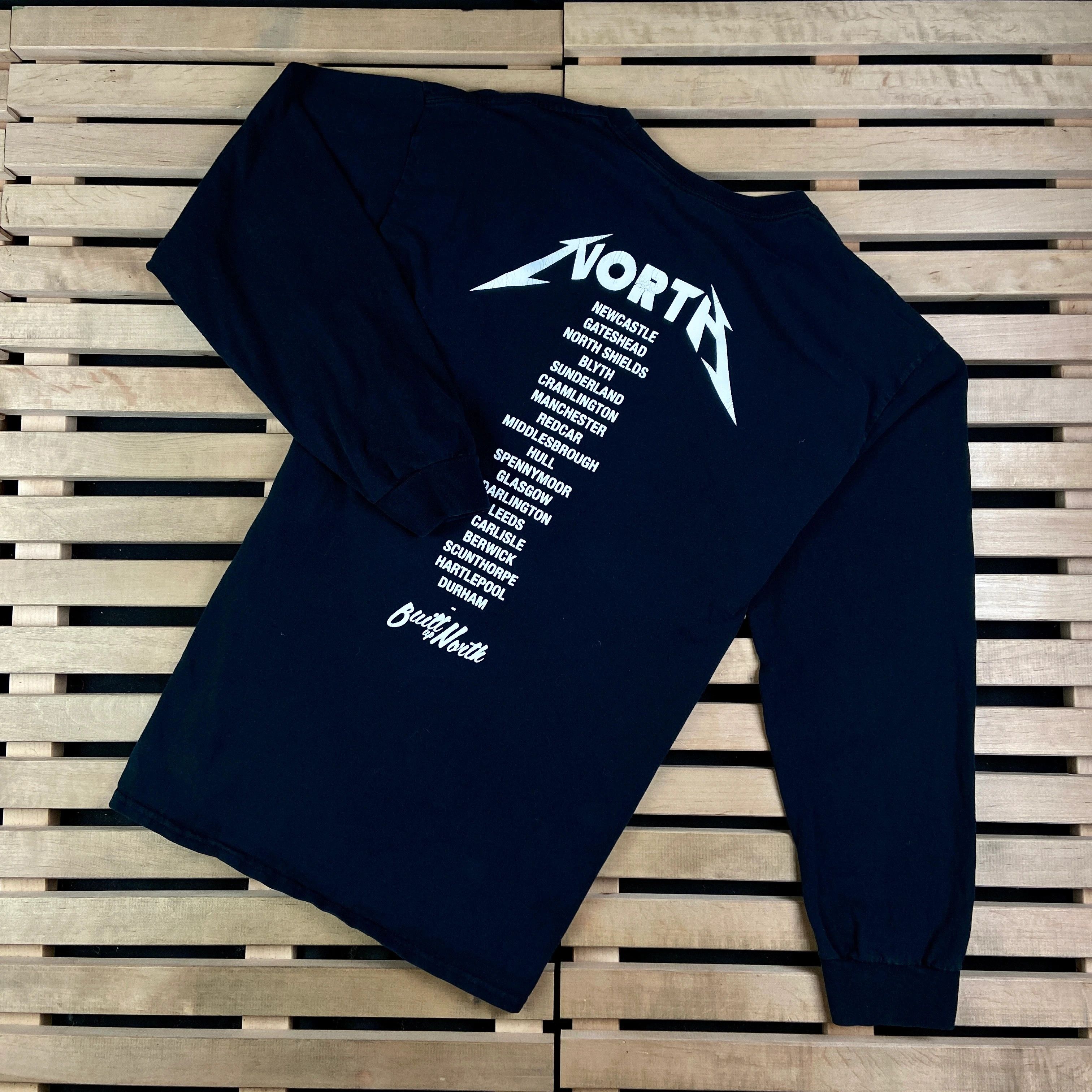 Band Tees × Vintage Mens Sweatshirt Long Sleeve North Band Tees Size L Size US L / EU 52-54 / 3 - 6 Thumbnail