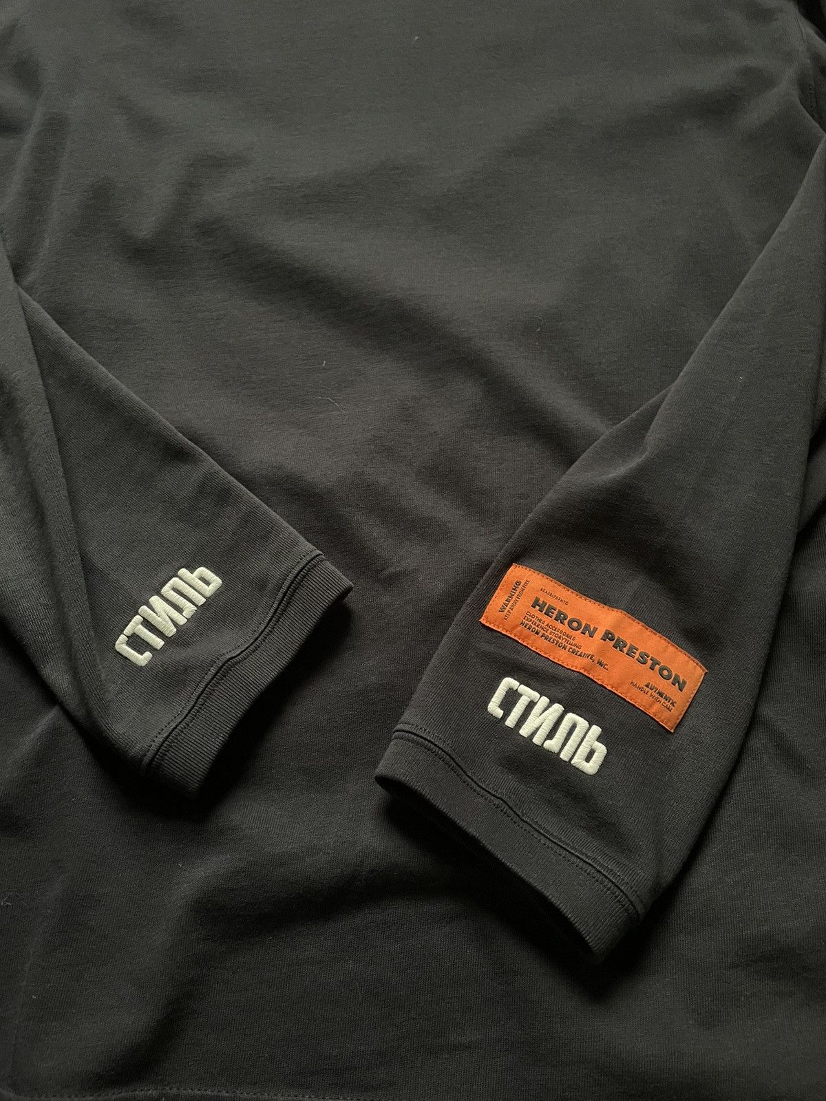 Heron Preston "Style" longsleeve mock neck shirt Size US S / EU 44-46 / 1 - 3 Thumbnail