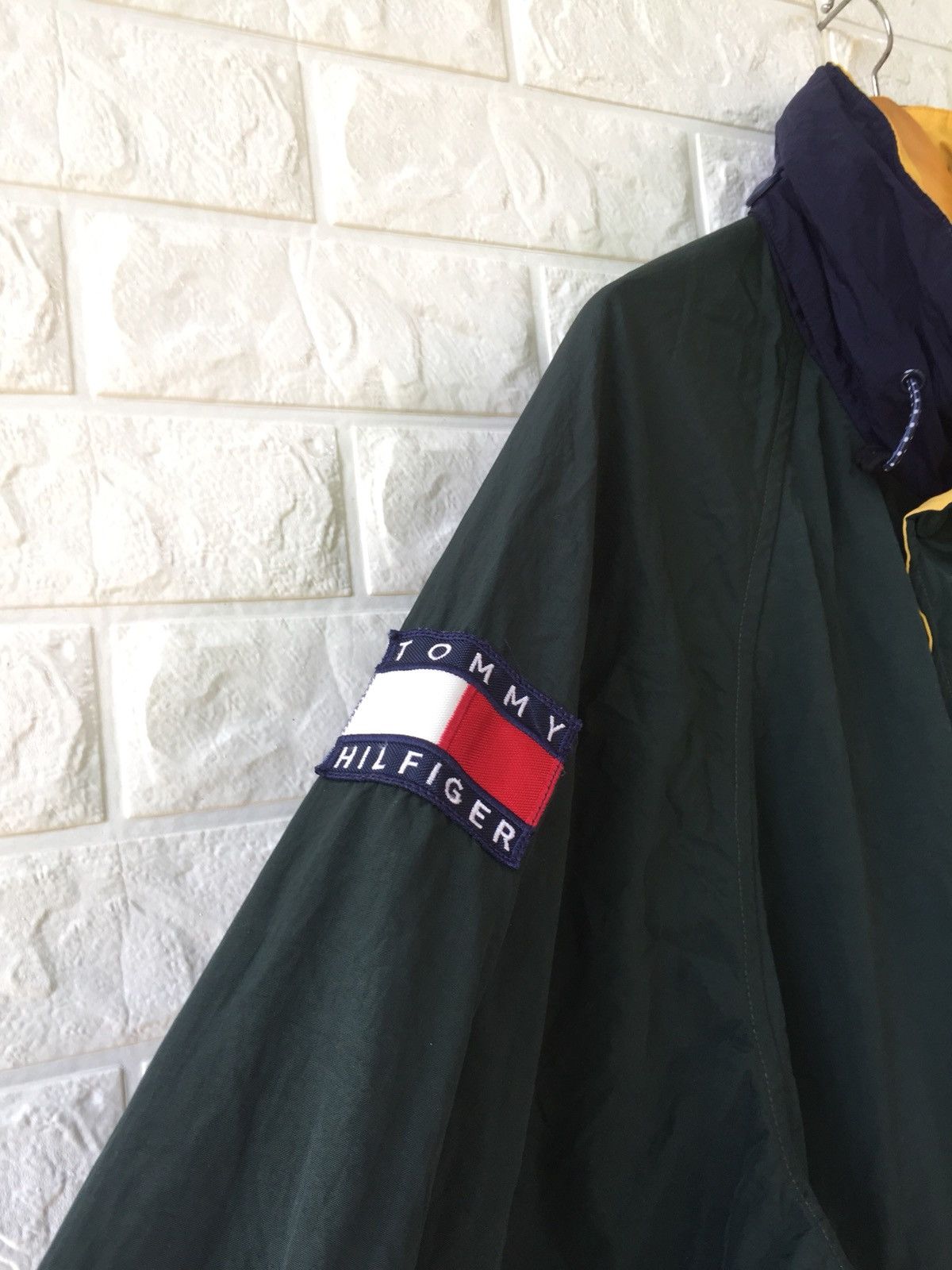 Tommy Hilfiger × Vintage VINTAGE TOMMY HILFIGER JACKET Size US M / EU 48-50 / 2 - 8 Thumbnail
