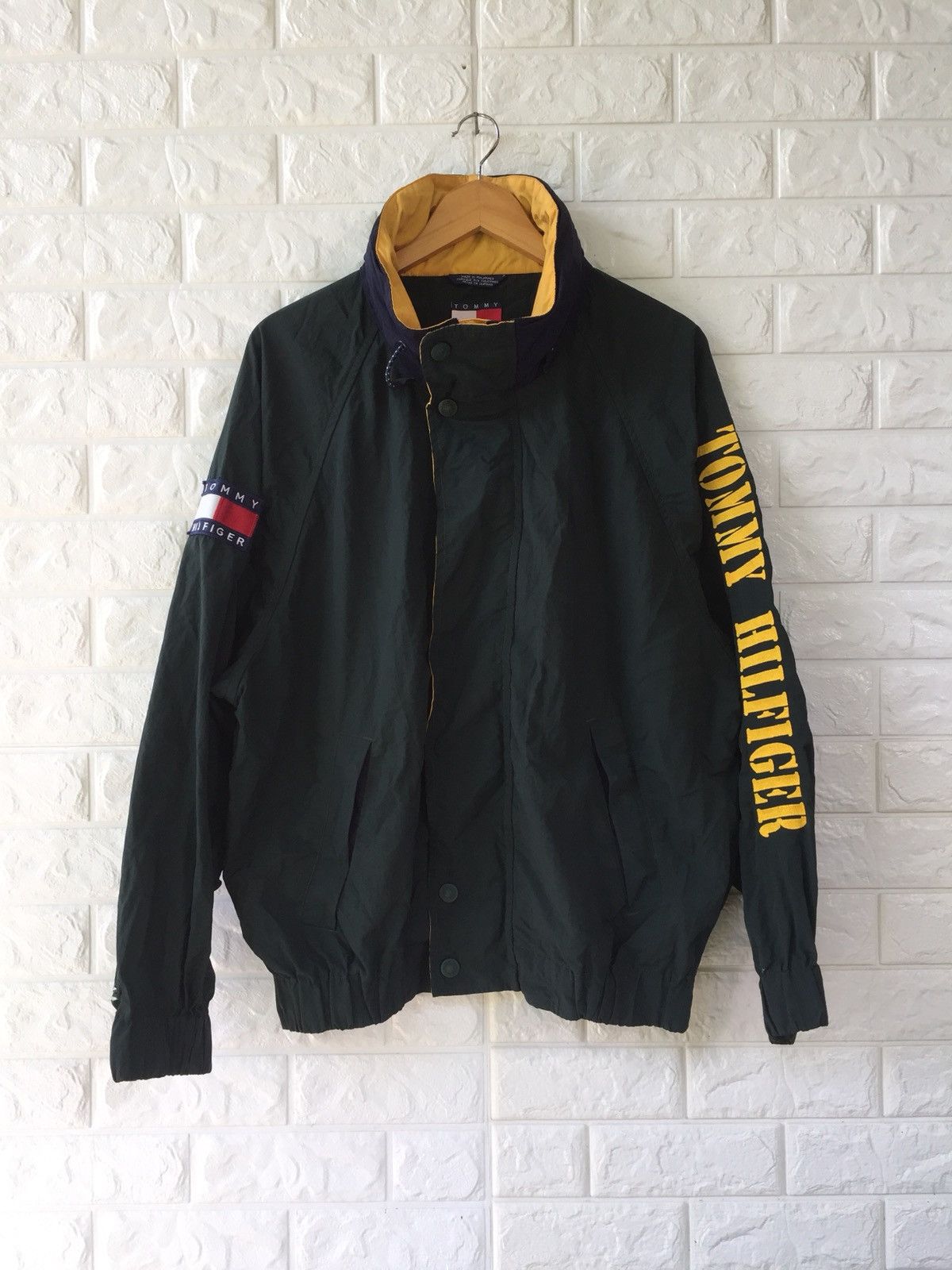 Tommy Hilfiger × Vintage VINTAGE TOMMY HILFIGER JACKET Size US M / EU 48-50 / 2 - 1 Thumbnail